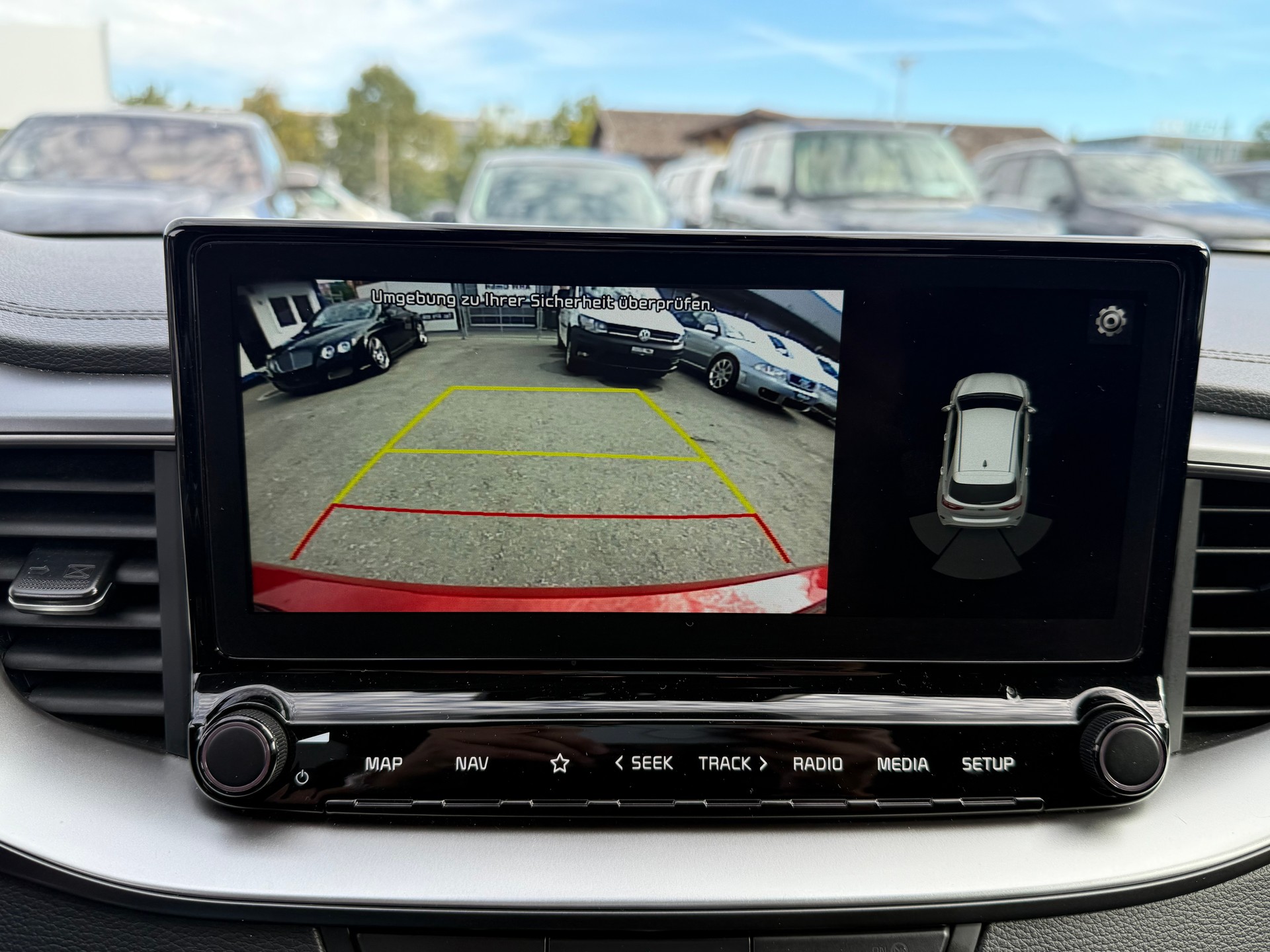 KIA Ceed 1.6 CRDi MHD Power DCT / Frisch ab MFK / 8-fach bereift / Rückfahrkamera / Apple/Andriod Carplay /Navi-image-10