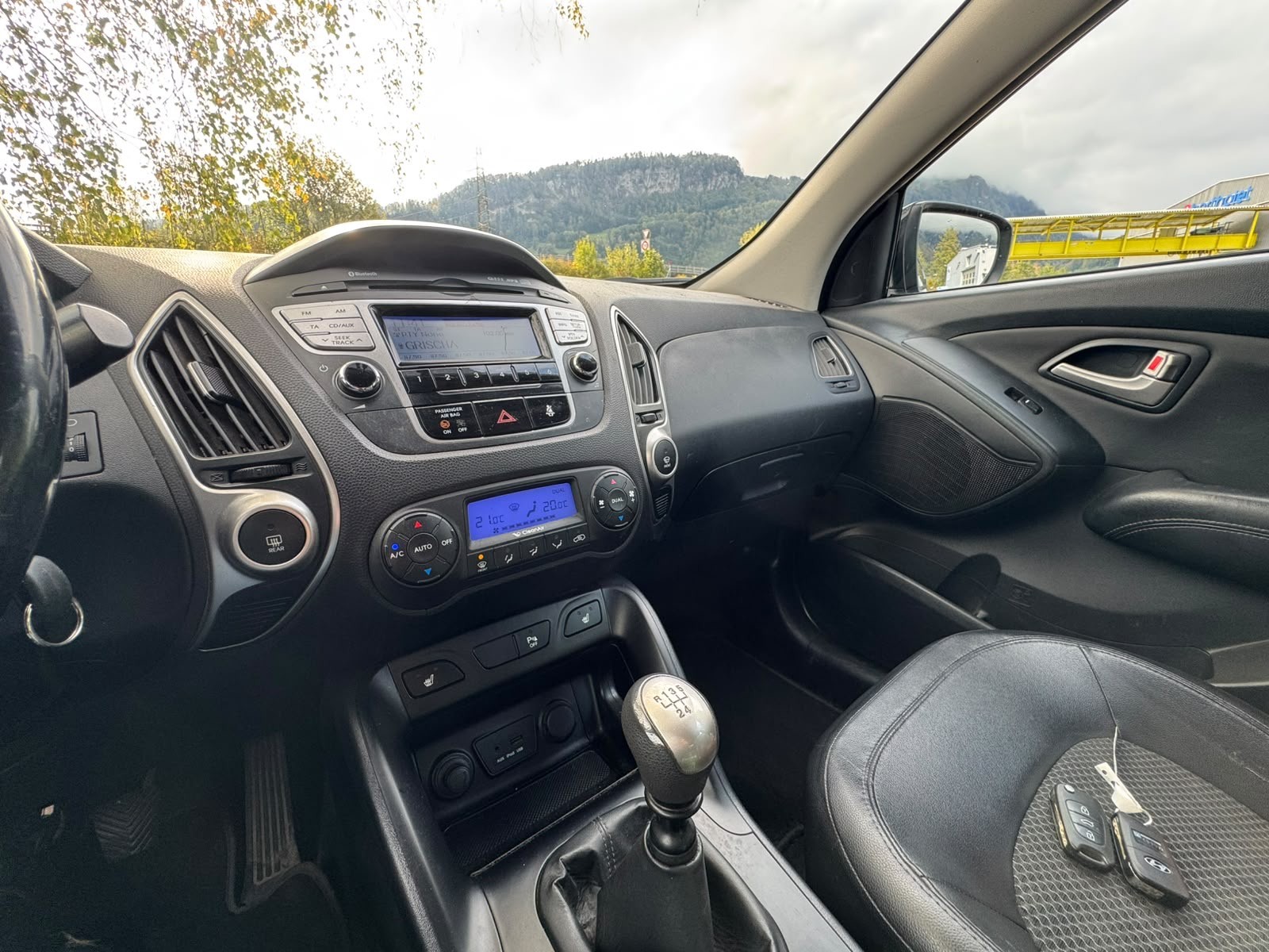 HYUNDAI iX 35 2.0 CRDi Premium 4WD-image-15