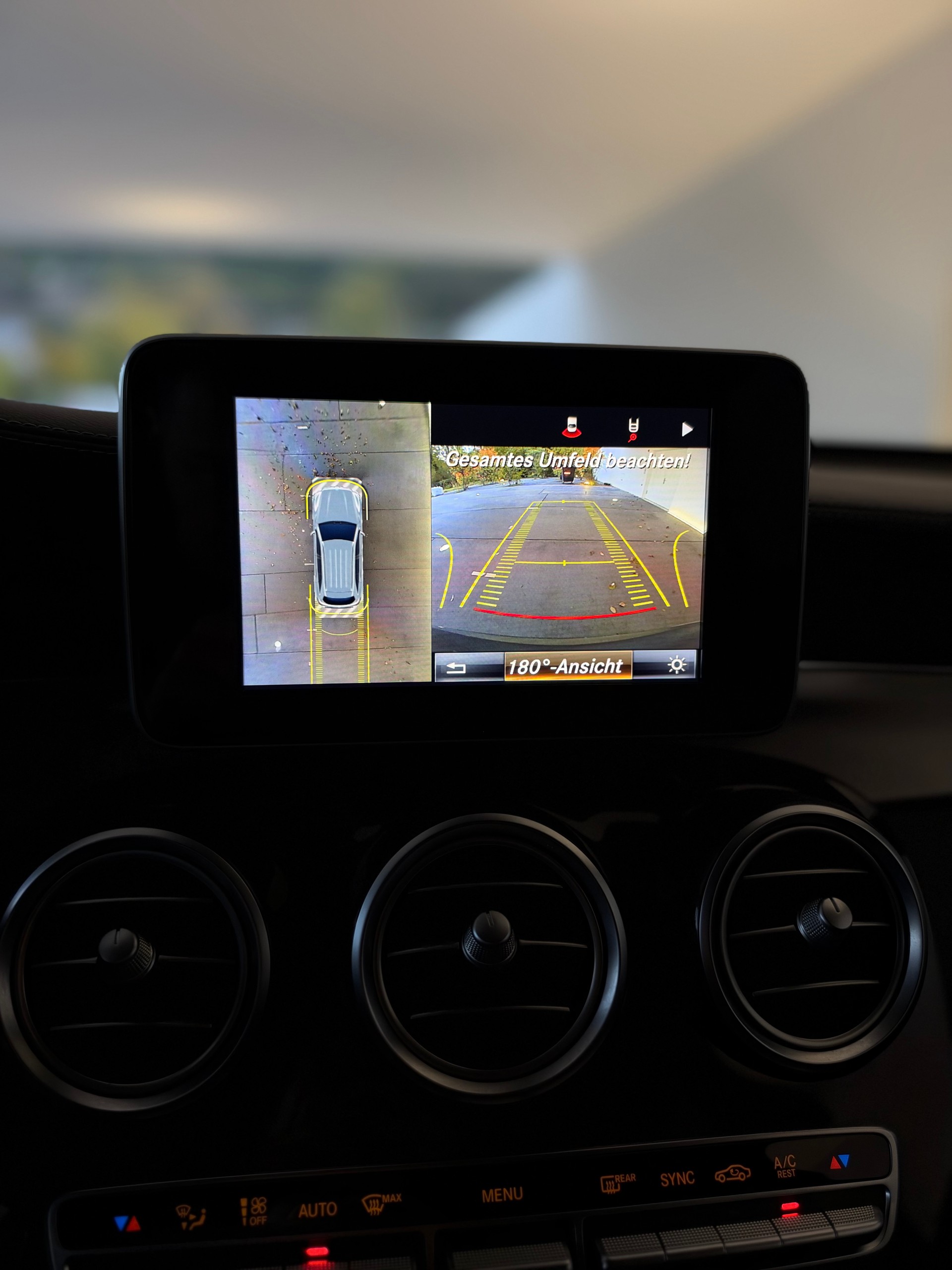 MERCEDES-BENZ GLC 250 d AMG Line 4Matic 9G-Tronic-image-10