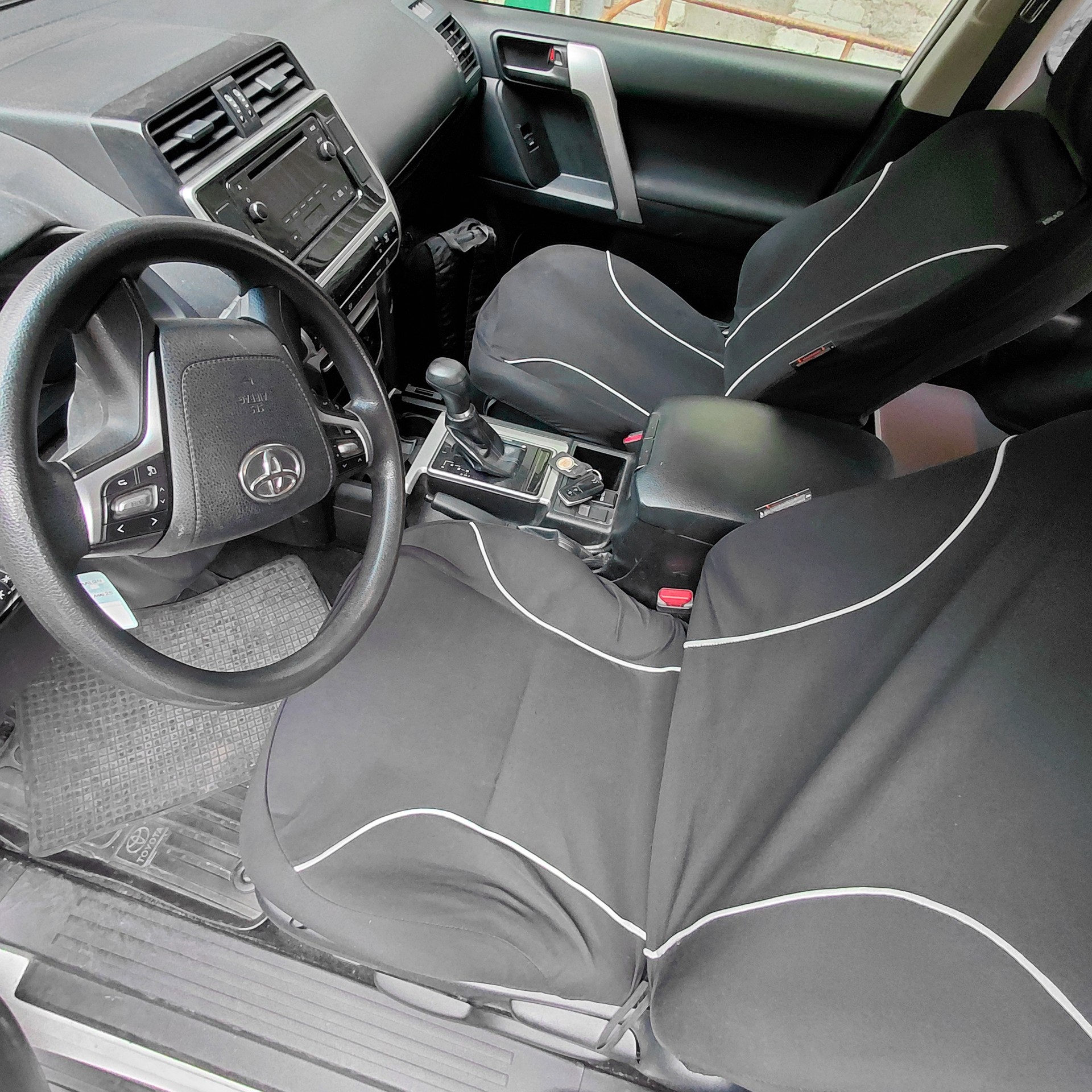 TOYOTA Land Cruiser 3.0 TD Linea-image-11