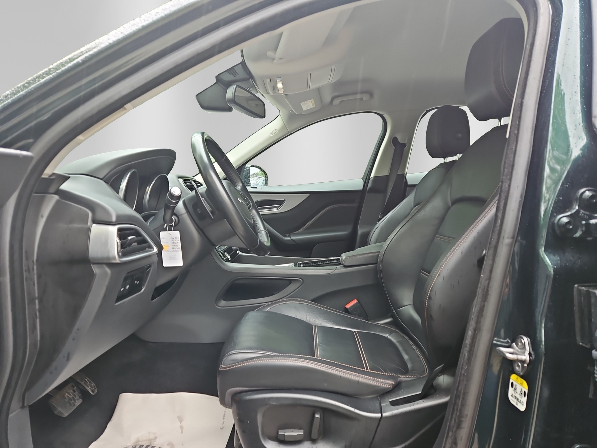JAGUAR F-Pace 3.0 TD Prestige AWD Automatik-image-7