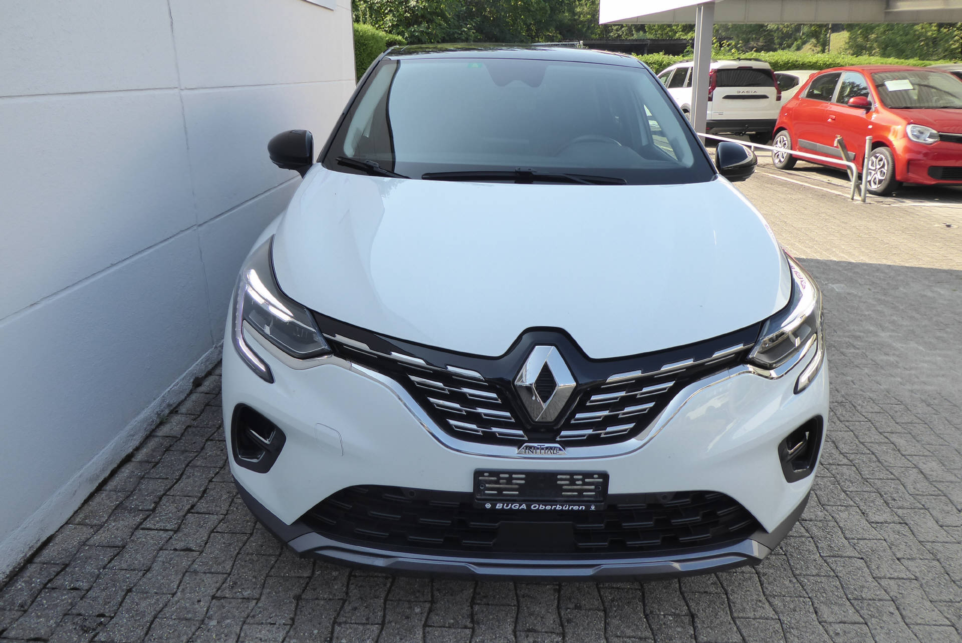 RENAULT Captur 1.6 E-Tech Initiale Paris DHT-image-2