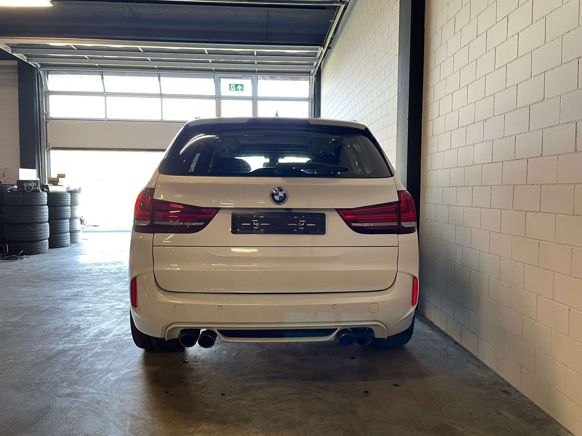 BMW X5M Steptronic Traumausstattung + MANHART 700 PS / 850 NM-image-4