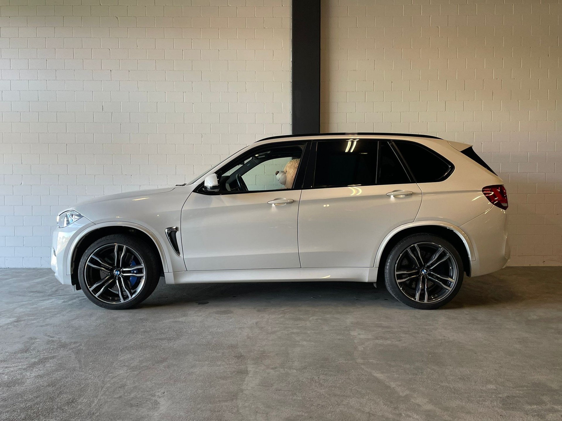 BMW X5M Steptronic Traumausstattung + MANHART 700 PS / 850 NM-image-0