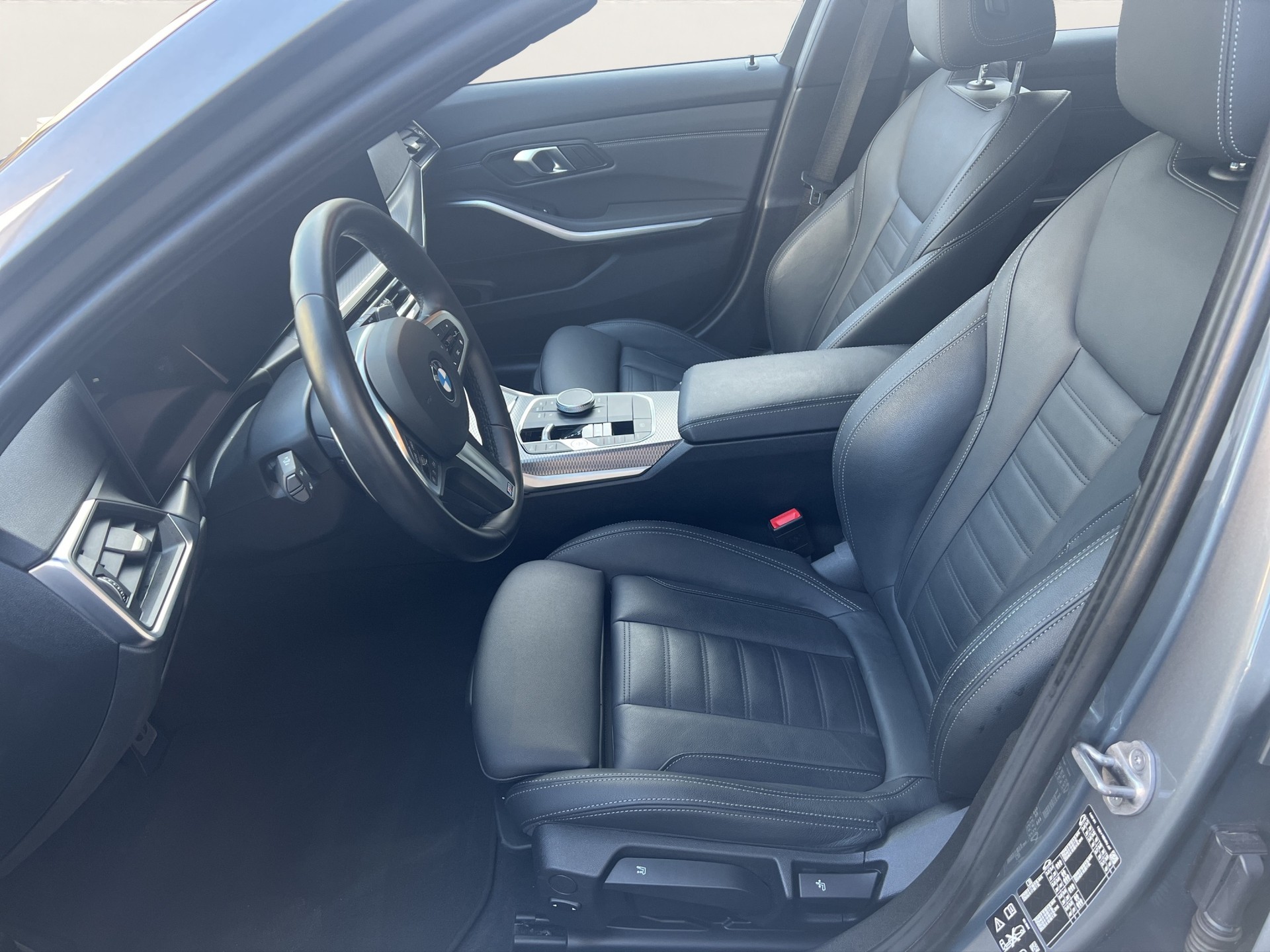 BMW 330d xDr 48V T M Sport-image-9