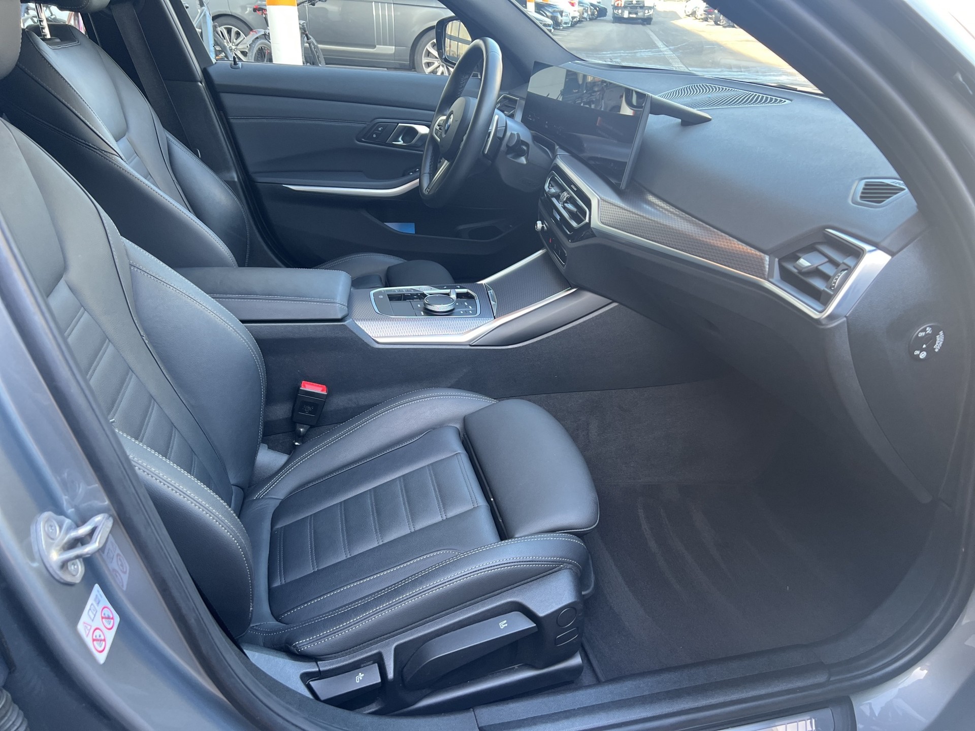 BMW 330d xDr 48V T M Sport-image-17