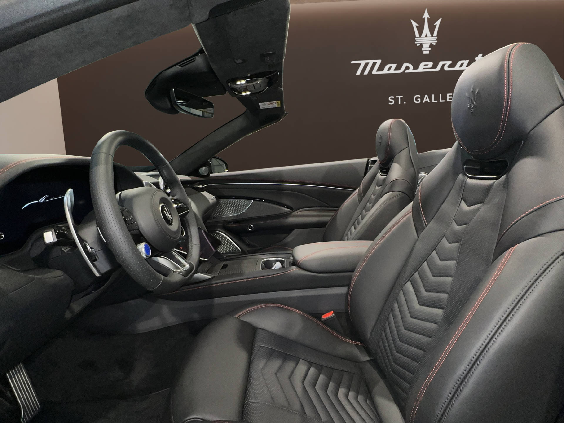 MASERATI Grancabrio 3.0 V6 Trofeo-image-8