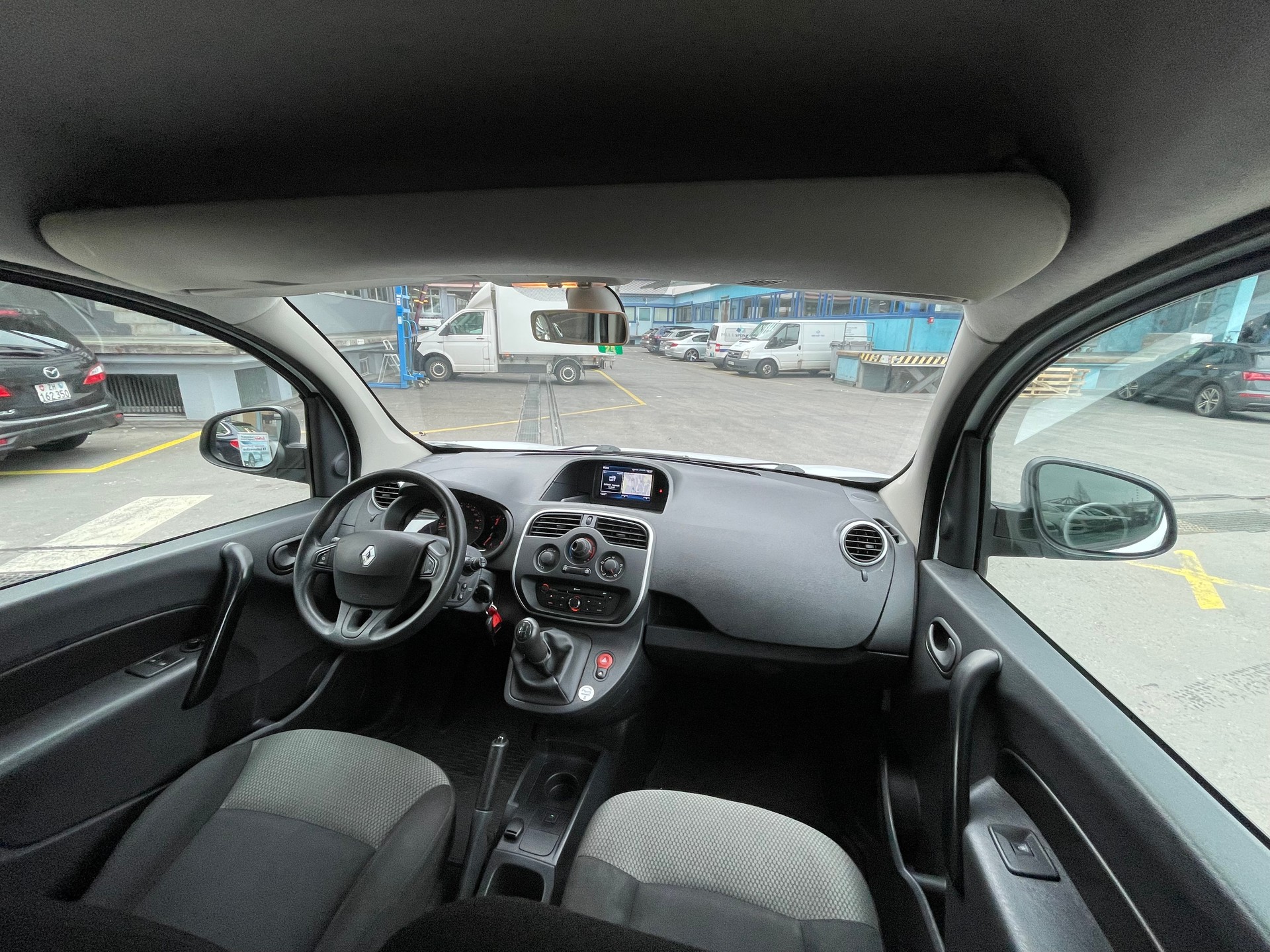 RENAULT Kangoo Maxi dCi 90 ENERGY Business 2 Pl./2 pl.-image-8