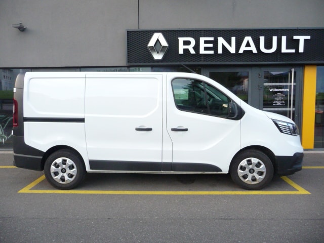 RENAULT Trafic 2.0 Blue dCi 130 Advance L1H1-image-0