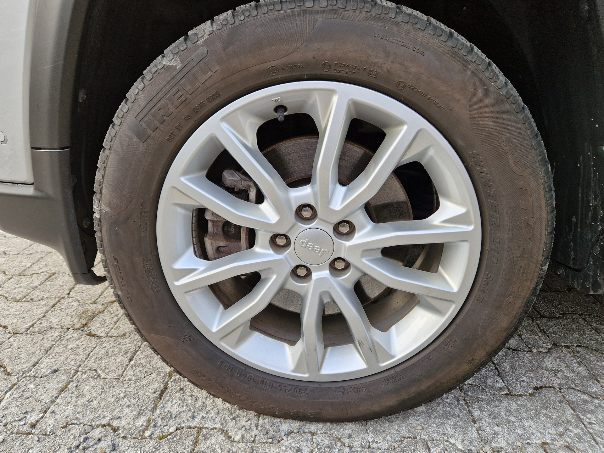 JEEP Compass Hybride et rechargeable 4WD-image-12