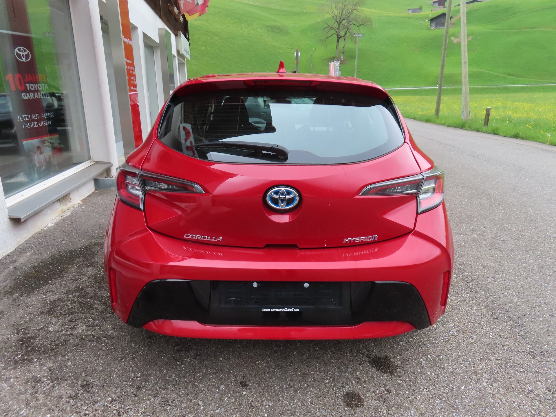 TOYOTA Corolla 1.8 HSD Comfort e-CVT-image-4