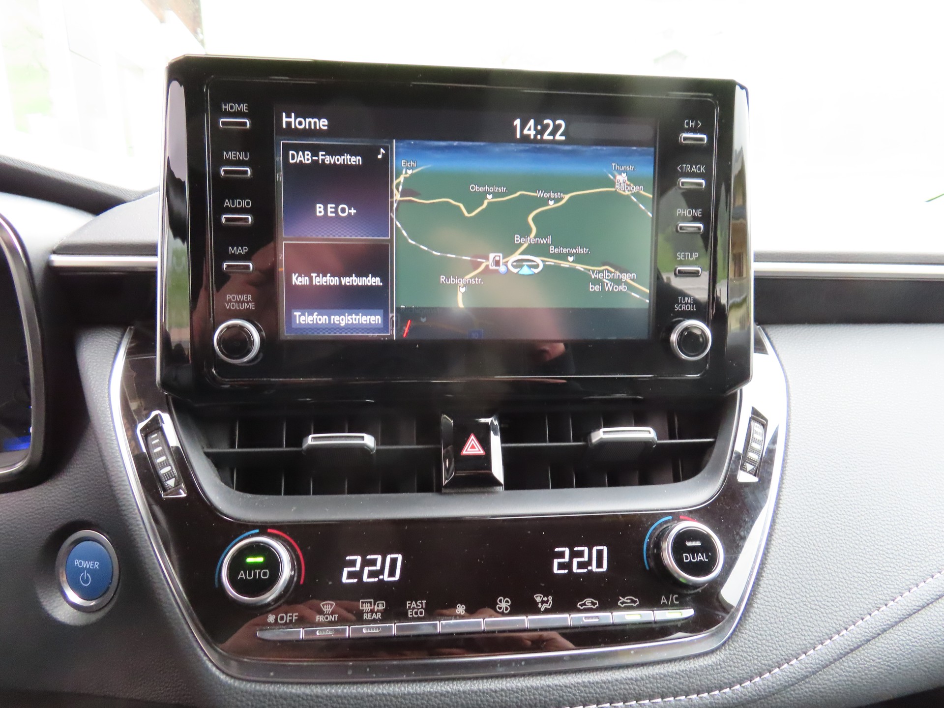 TOYOTA Corolla 1.8 HSD Comfort e-CVT-image-10