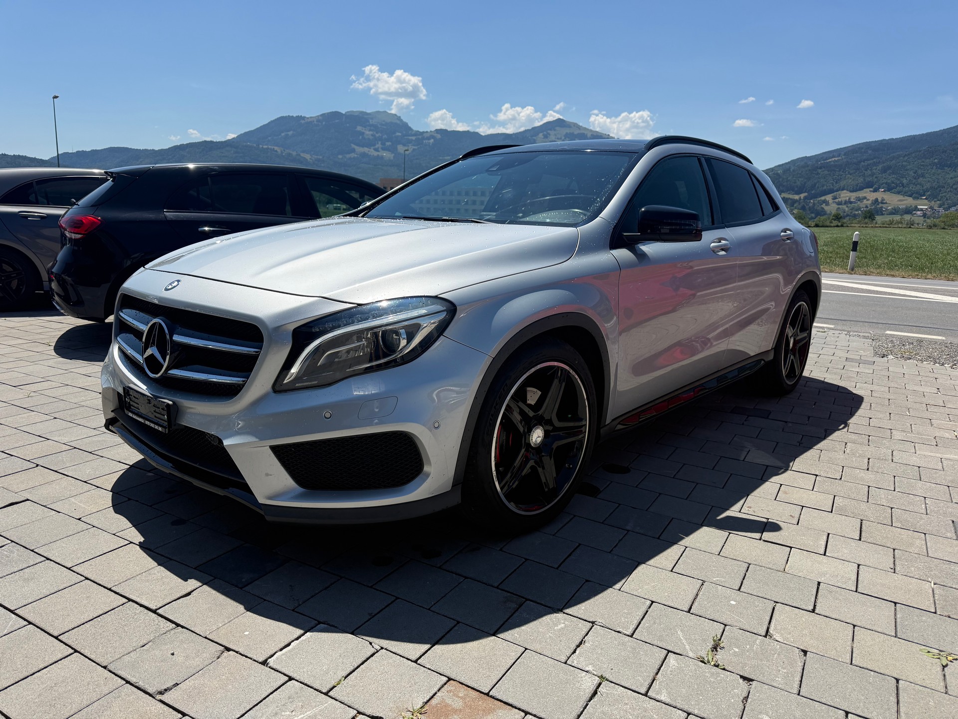 MERCEDES-BENZ GLA 220 CDI AMG Line 4Matic 7G-DCT-image-0