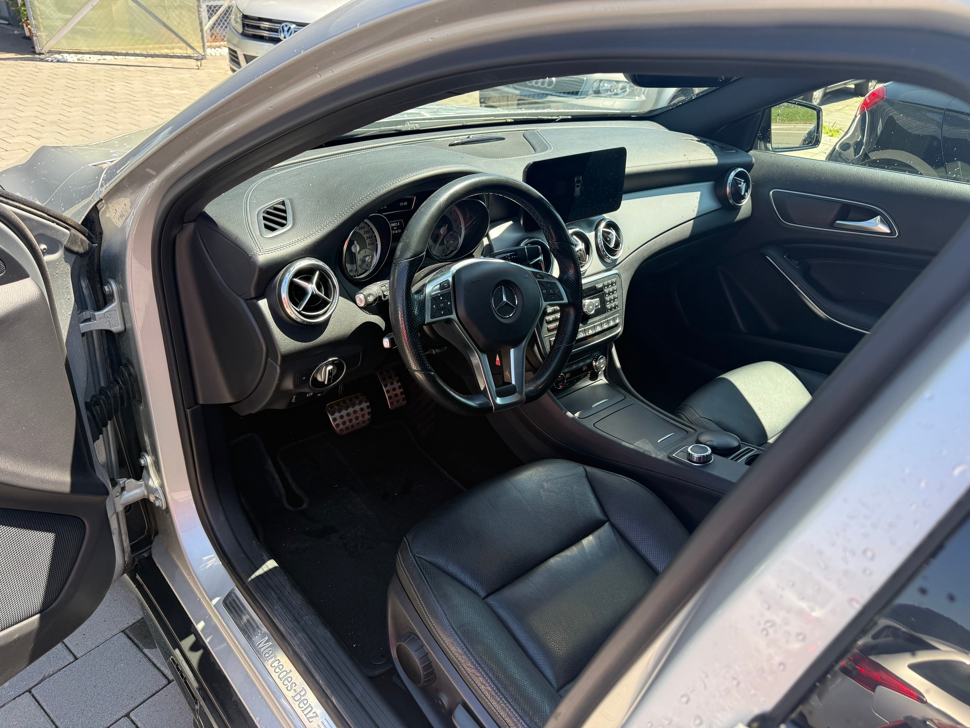 MERCEDES-BENZ GLA 220 CDI AMG Line 4Matic 7G-DCT-image-7