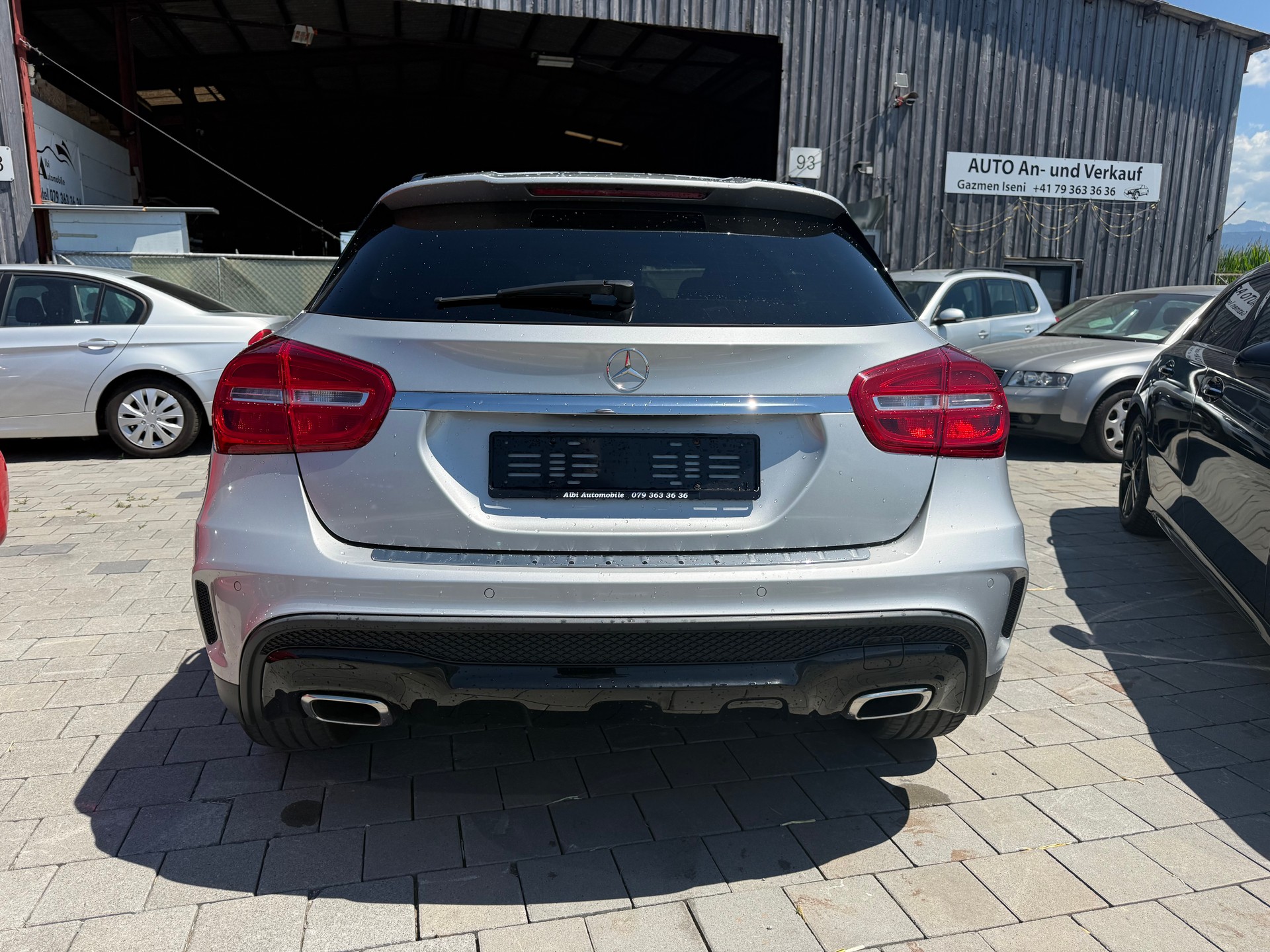 MERCEDES-BENZ GLA 220 CDI AMG Line 4Matic 7G-DCT-image-4