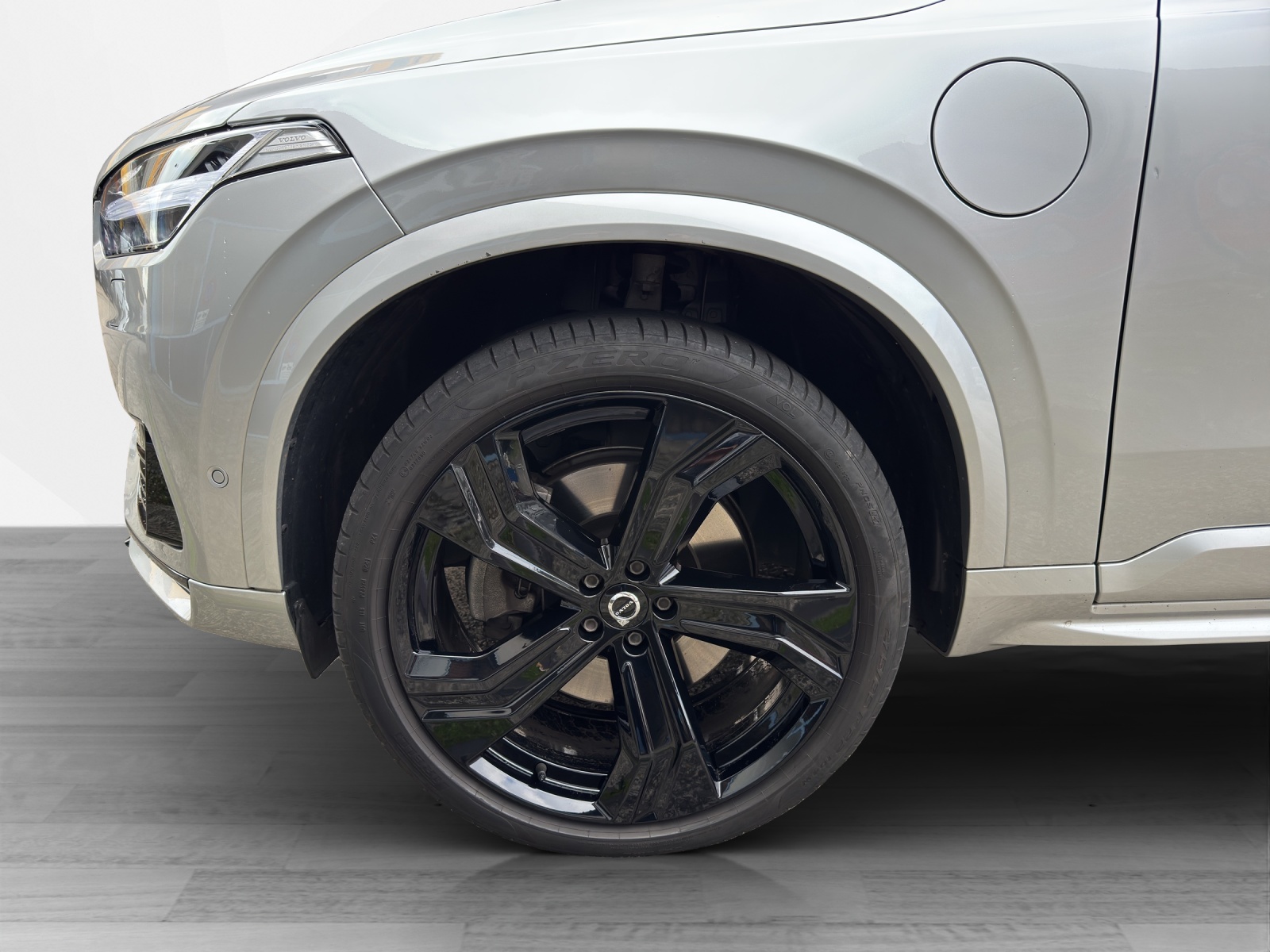 VOLVO XC90 T8 eAWD R-Design Geartronic-image-16