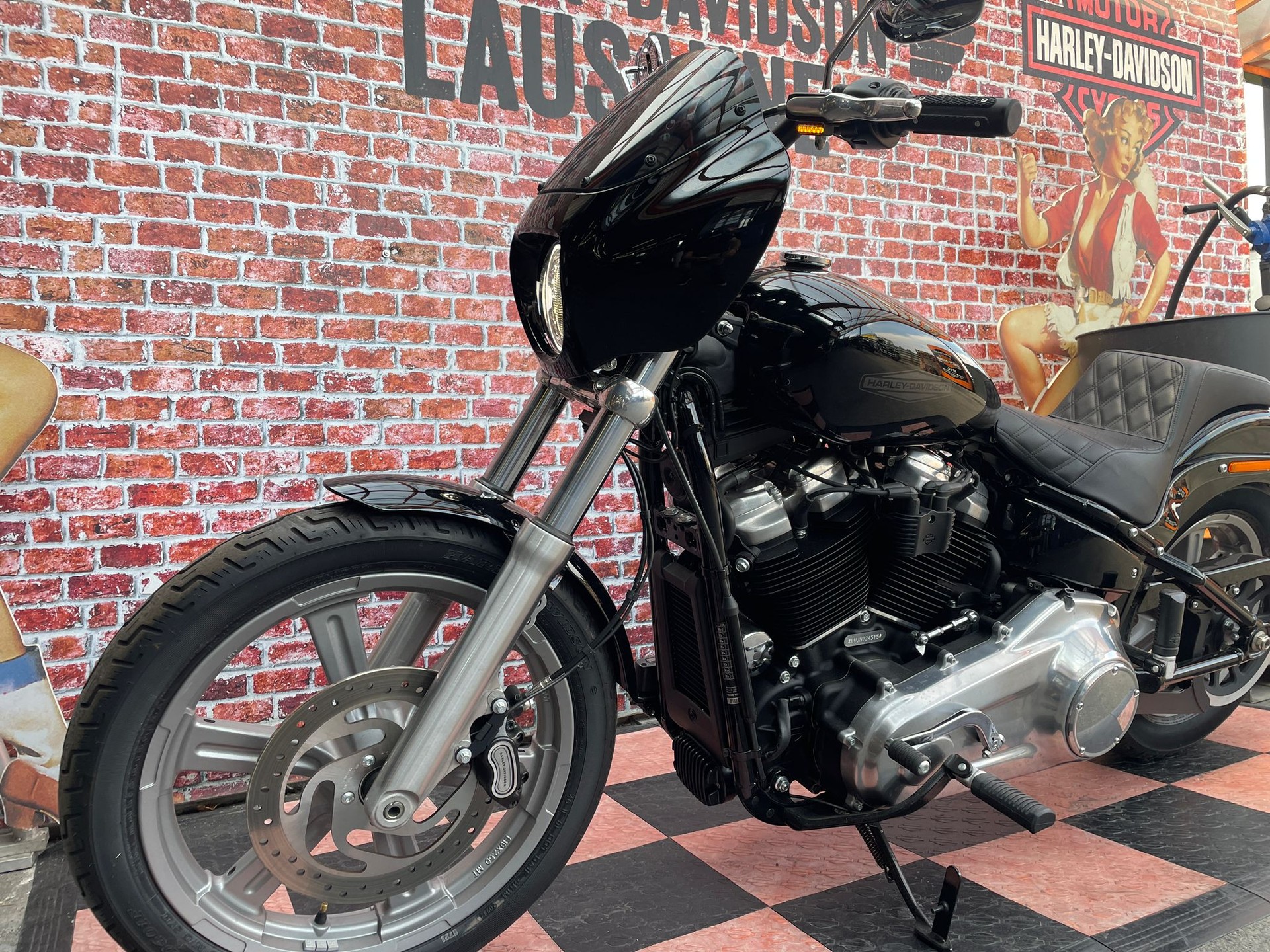 HARLEY-DAVIDSON FXST Softail Standard 107-image-6
