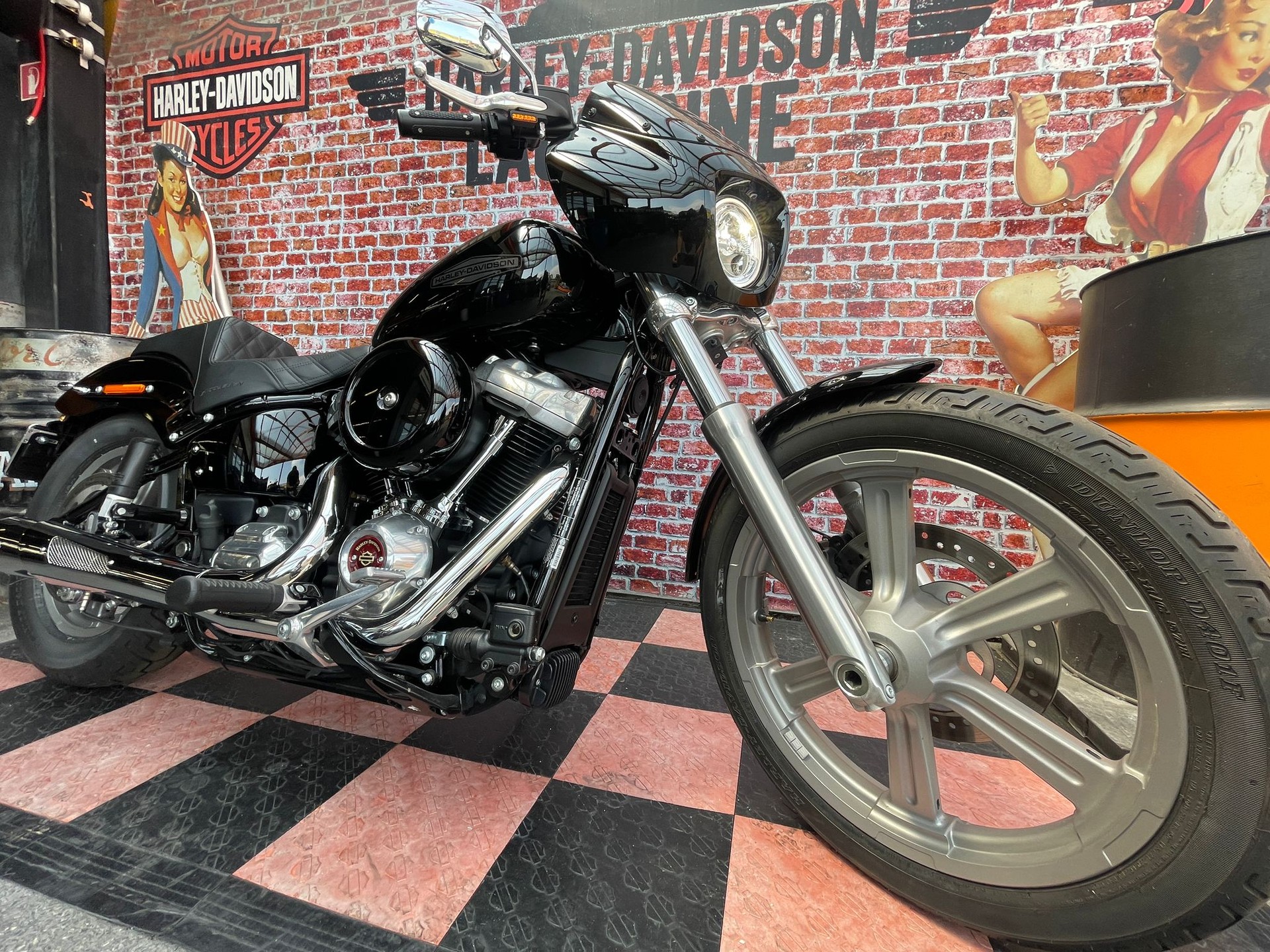 HARLEY-DAVIDSON FXST Softail Standard 107-image-4