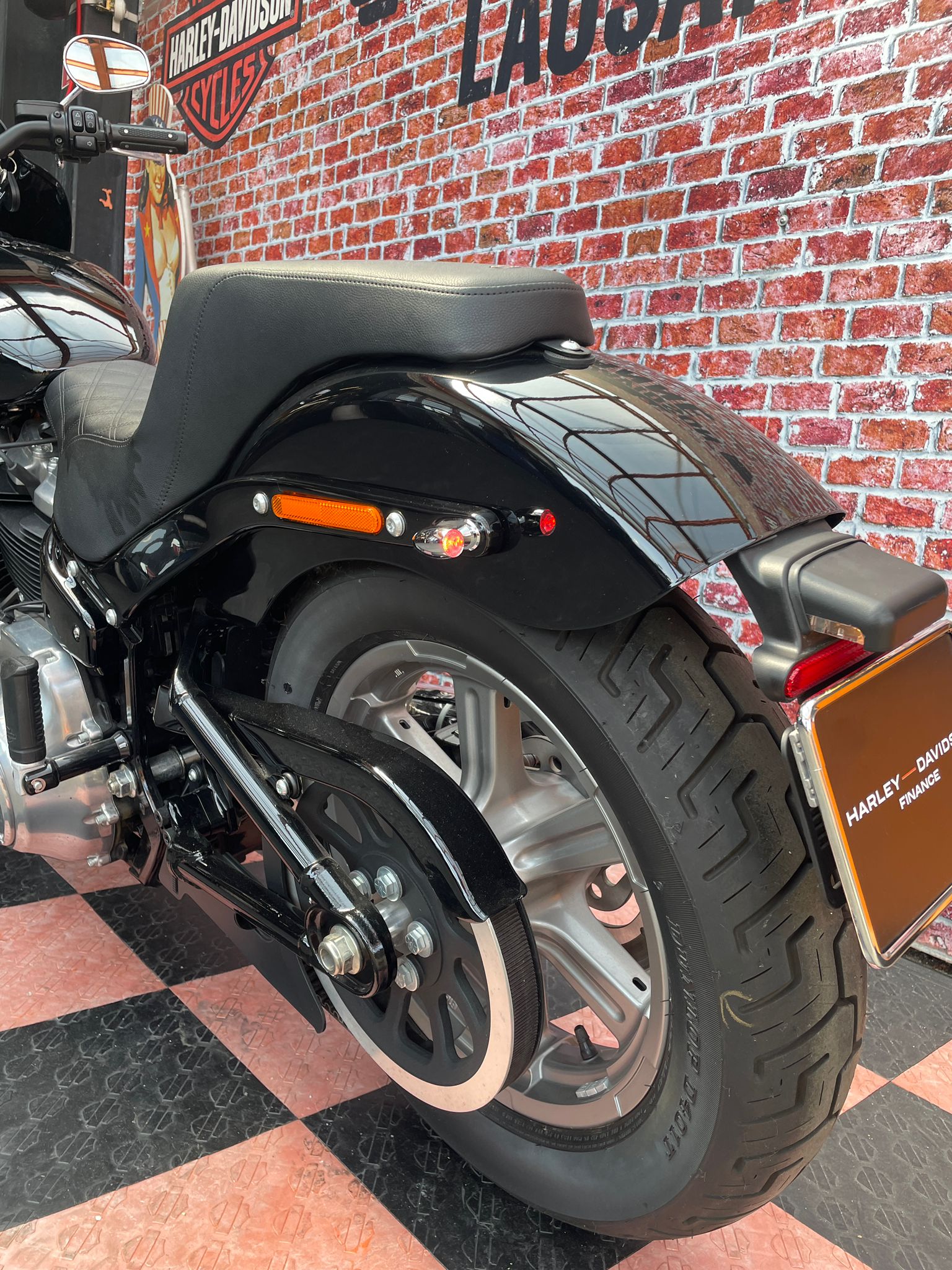 HARLEY-DAVIDSON FXST Softail Standard 107-image-9
