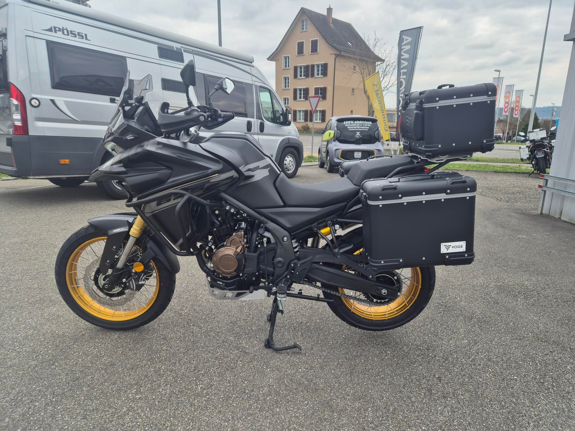 VOGE 625 DSX 35kW / 47kW Black Knight-showroom-element-1
