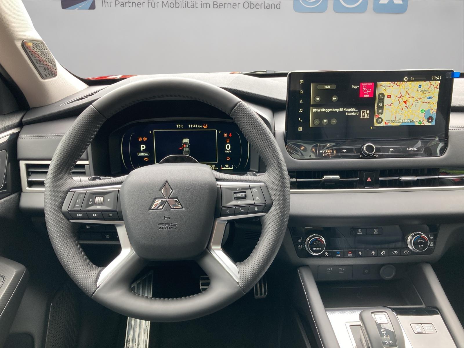 MITSUBISHI Outlander 2.4 PHEV Instyle 4x4-image-13