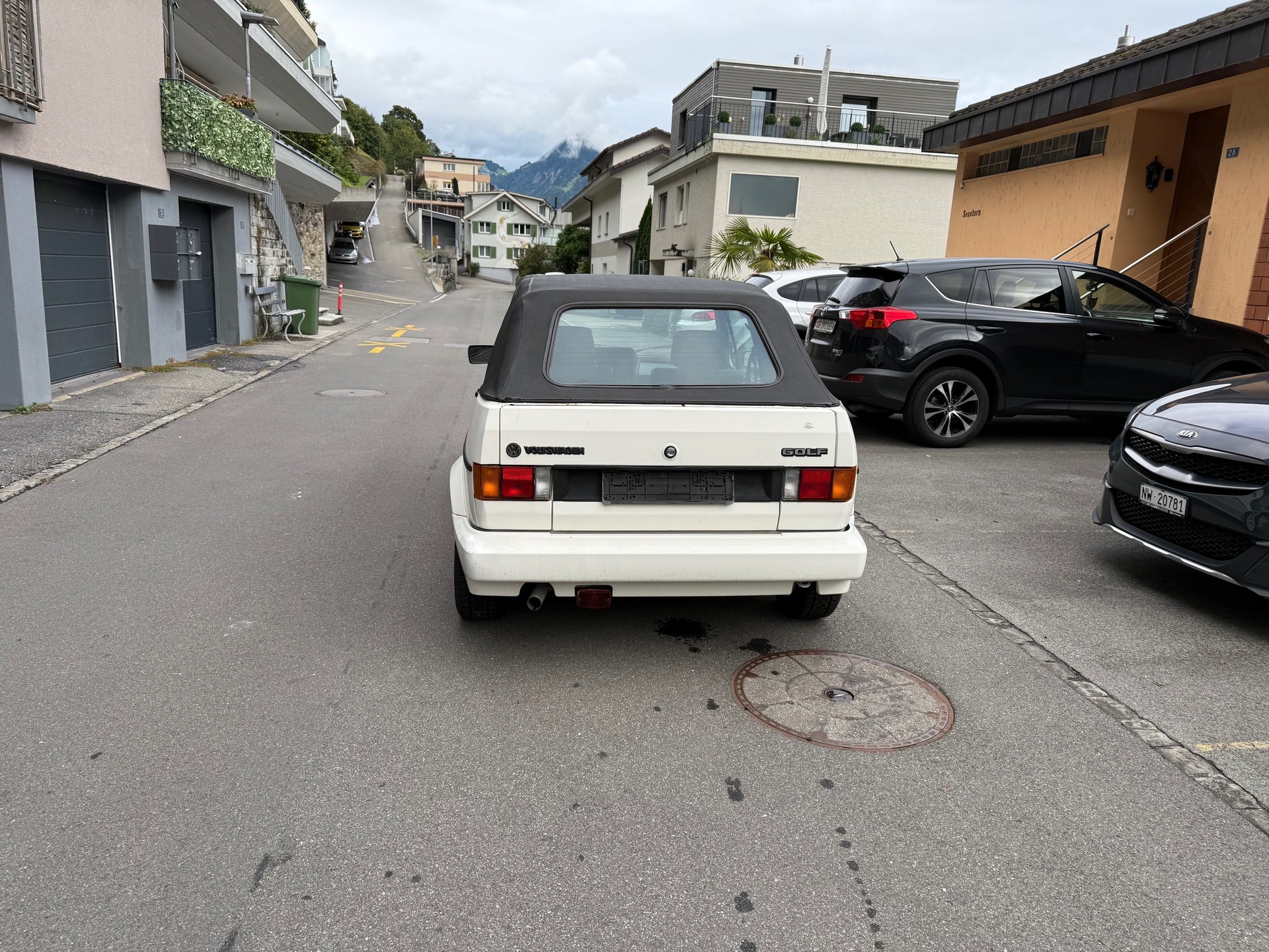 VW Cabriolet-image-3