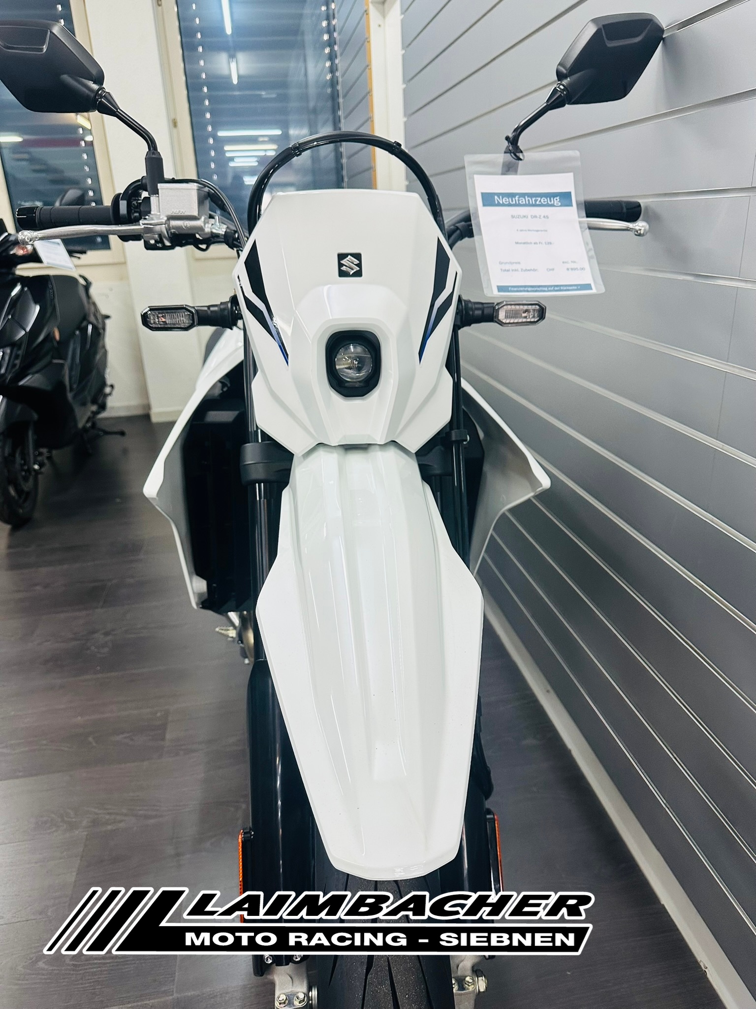 SUZUKI DR-Z 4 SM-showroom-element-2