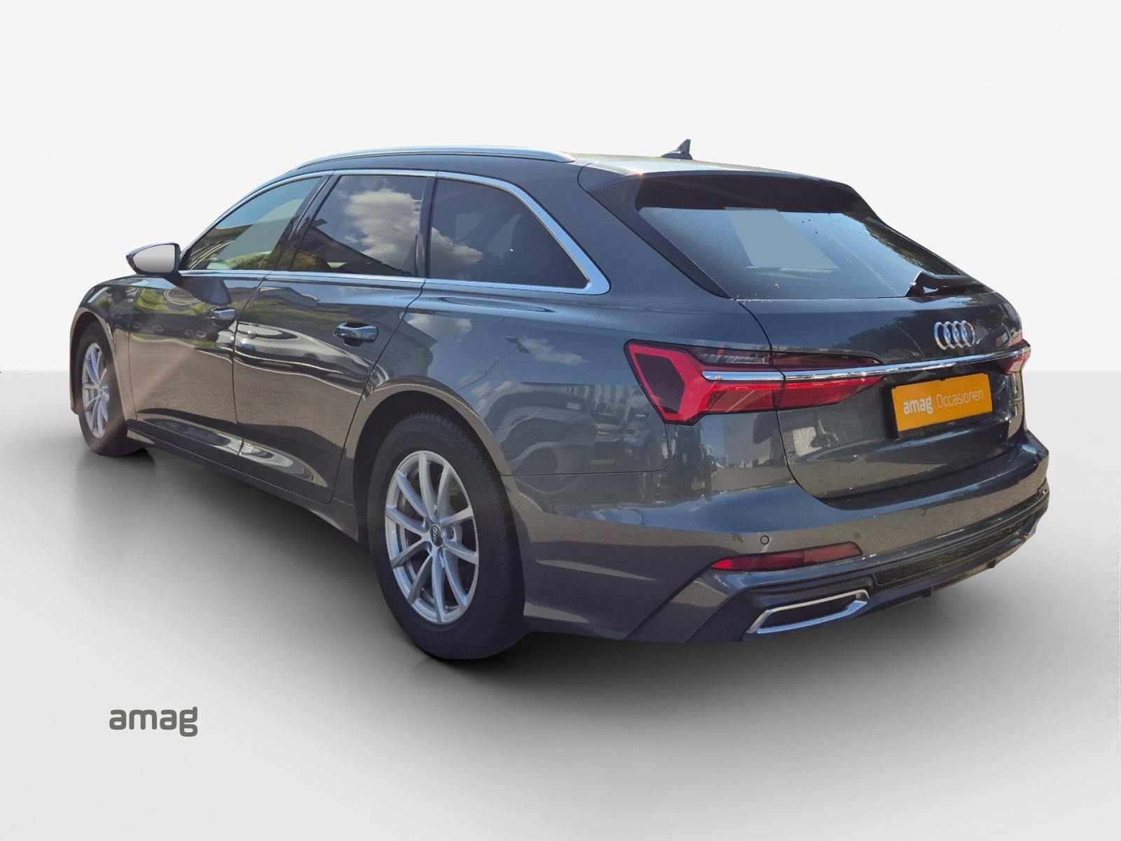 AUDI A6 Avant 40 TDI Sport Attraction quattro S-tronic-image-2