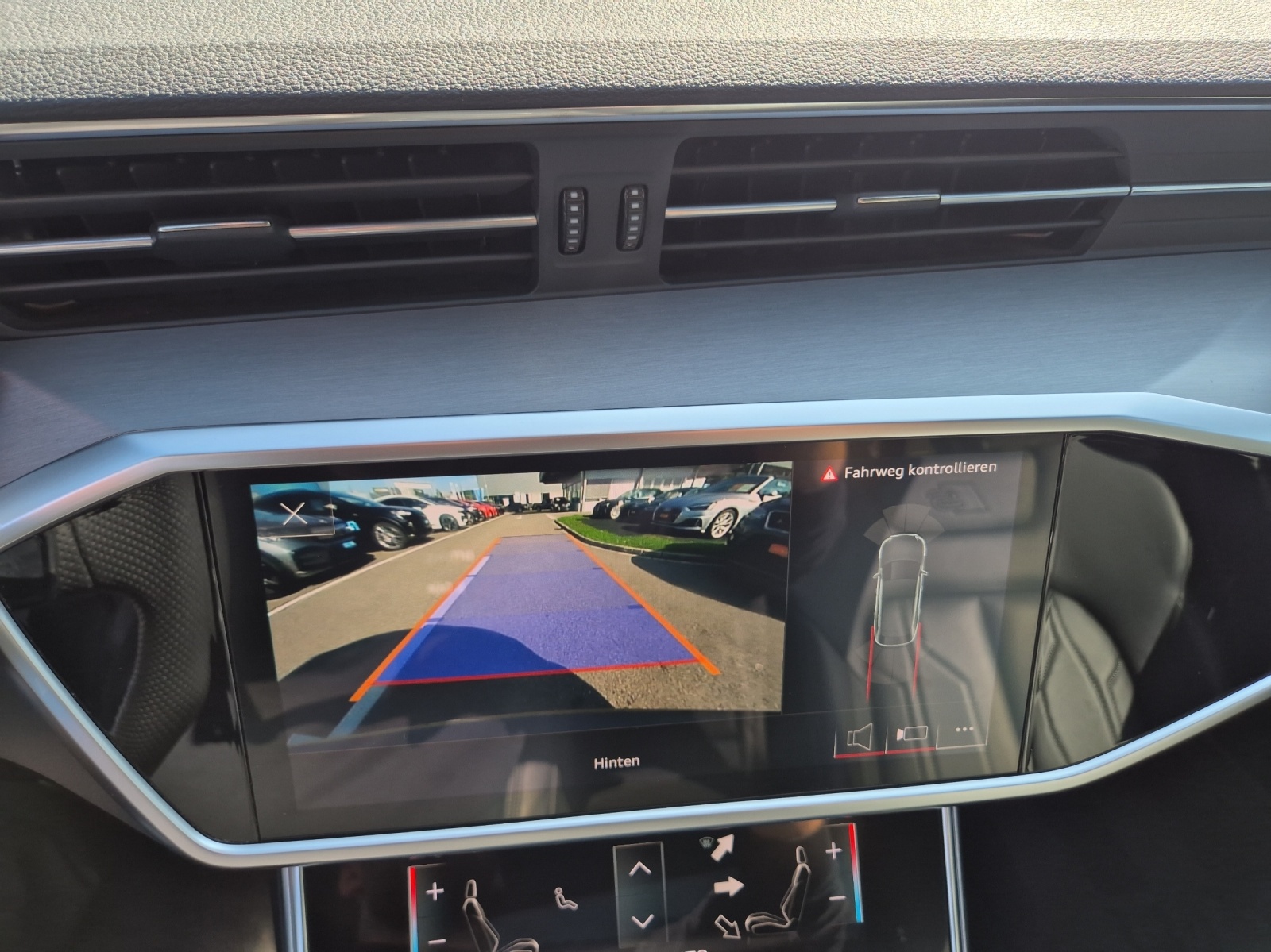 AUDI A6 Avant 40 TDI Sport Attraction quattro S-tronic-image-15