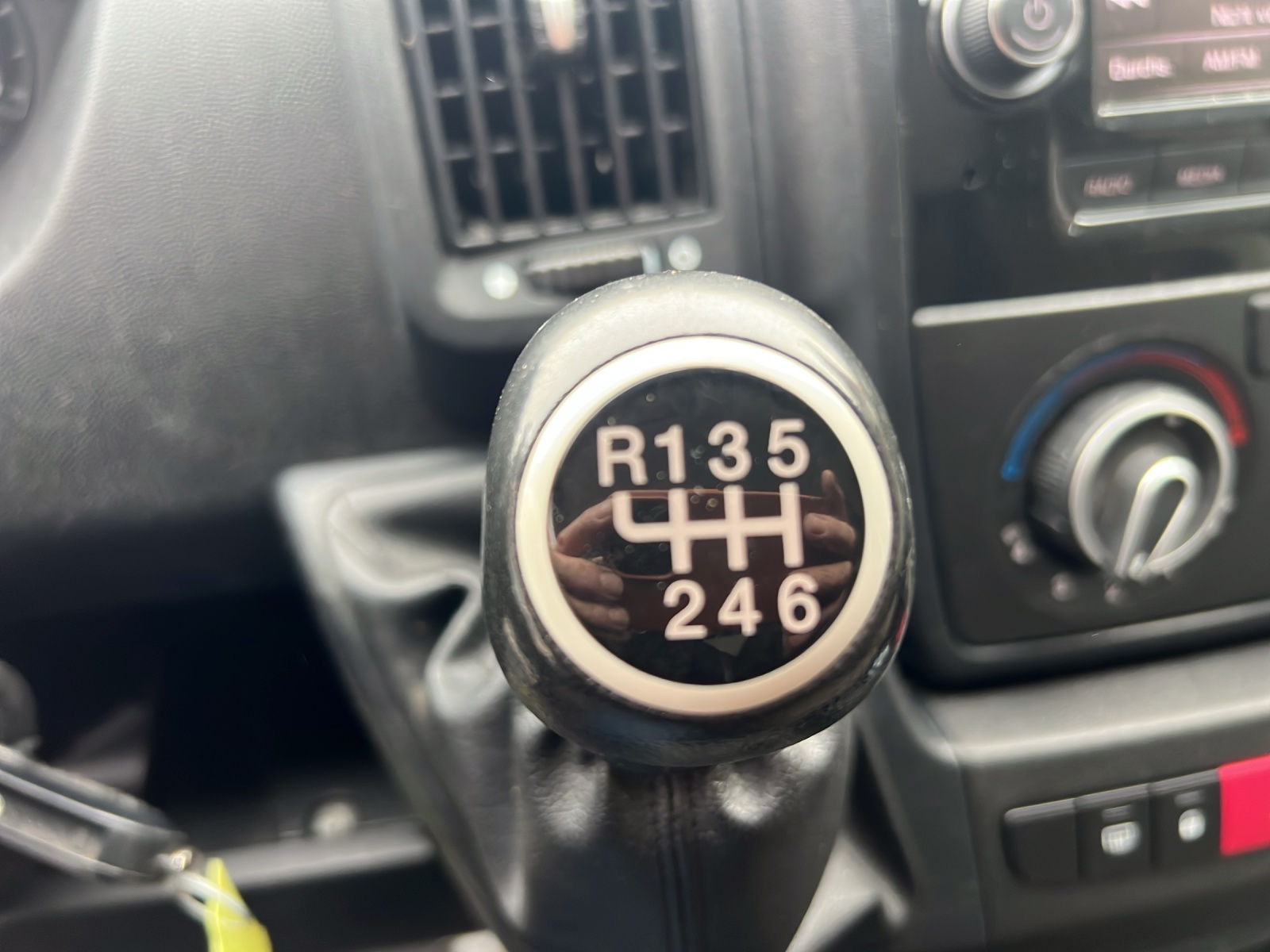 CITROEN Jumper 33 2.2 BlueHDi 140 Club L2H2-image-23
