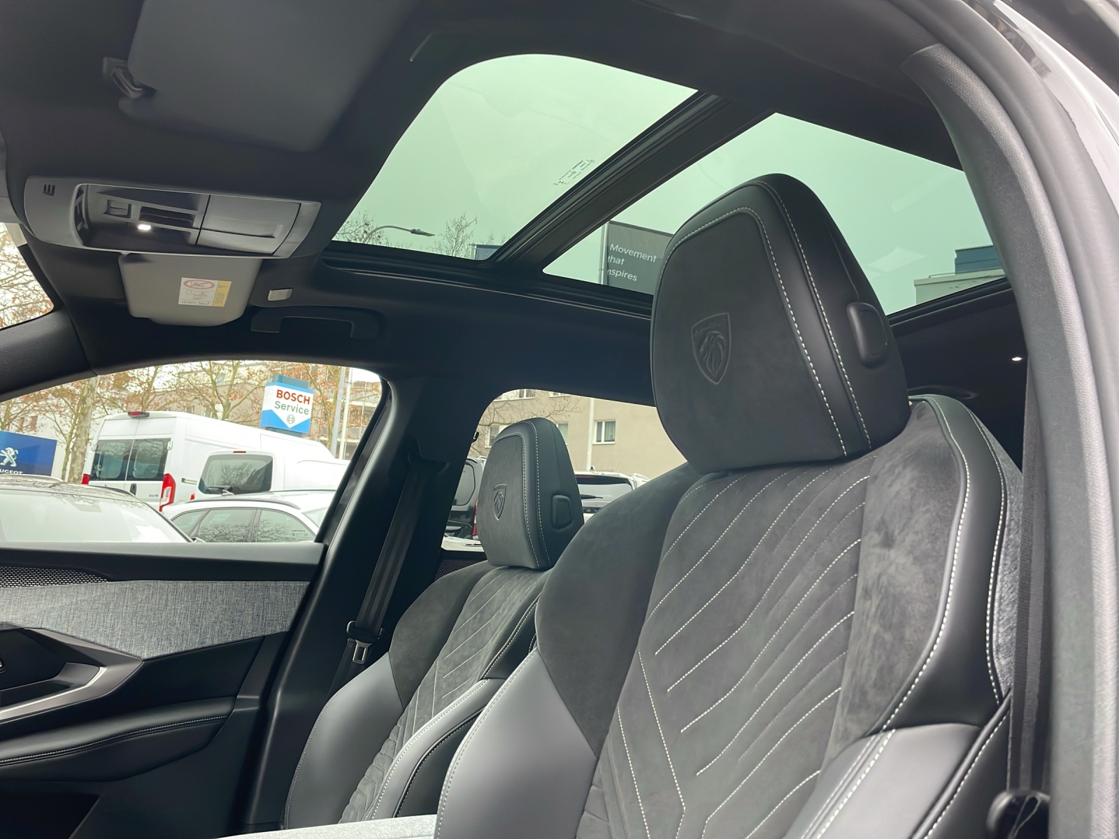 PEUGEOT 5008 145 e-DCS6 GT-image-9