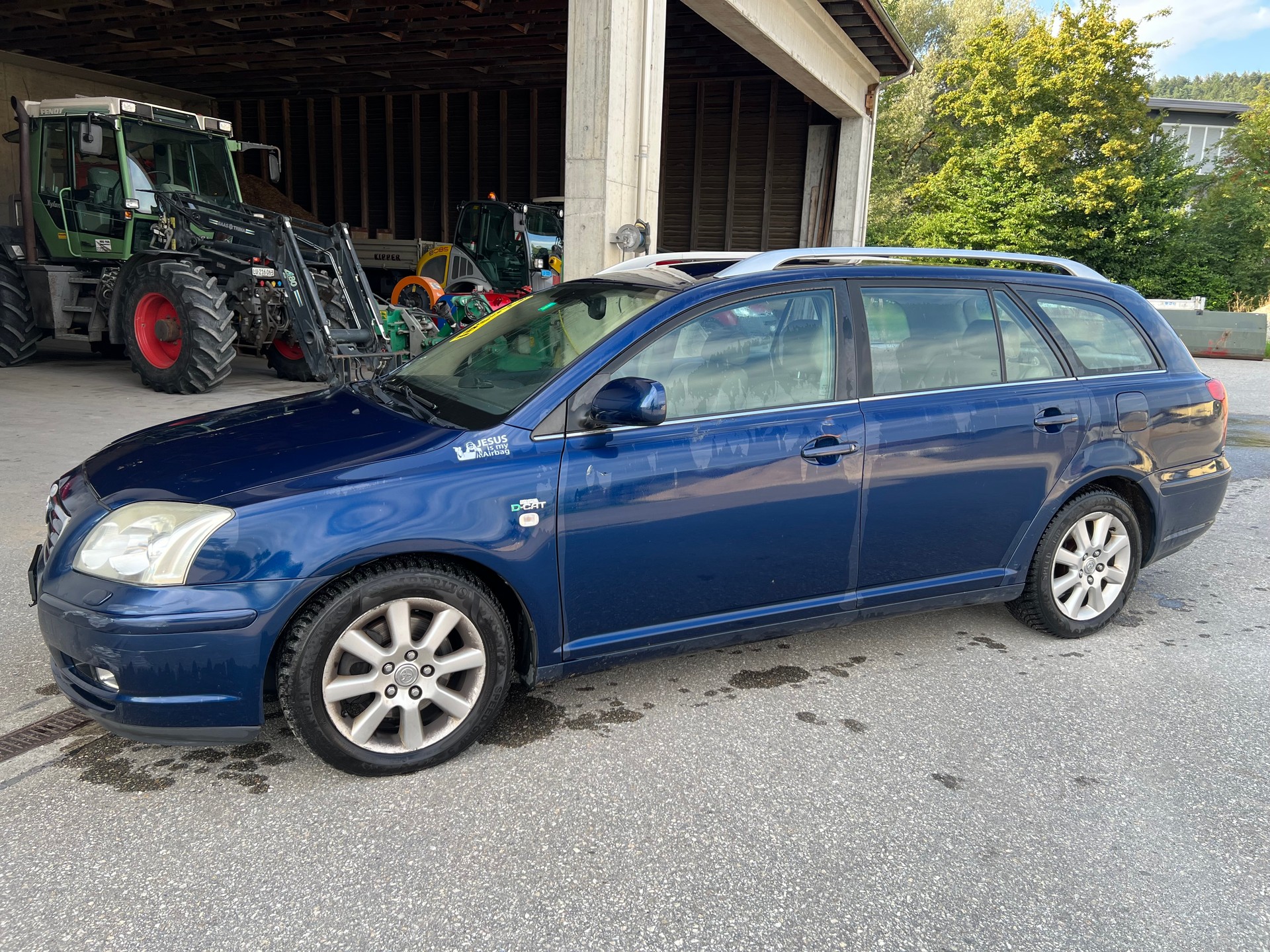 TOYOTA Avensis 2.2D-4 D CleanPower Linea Sol Sportswagon-image-2