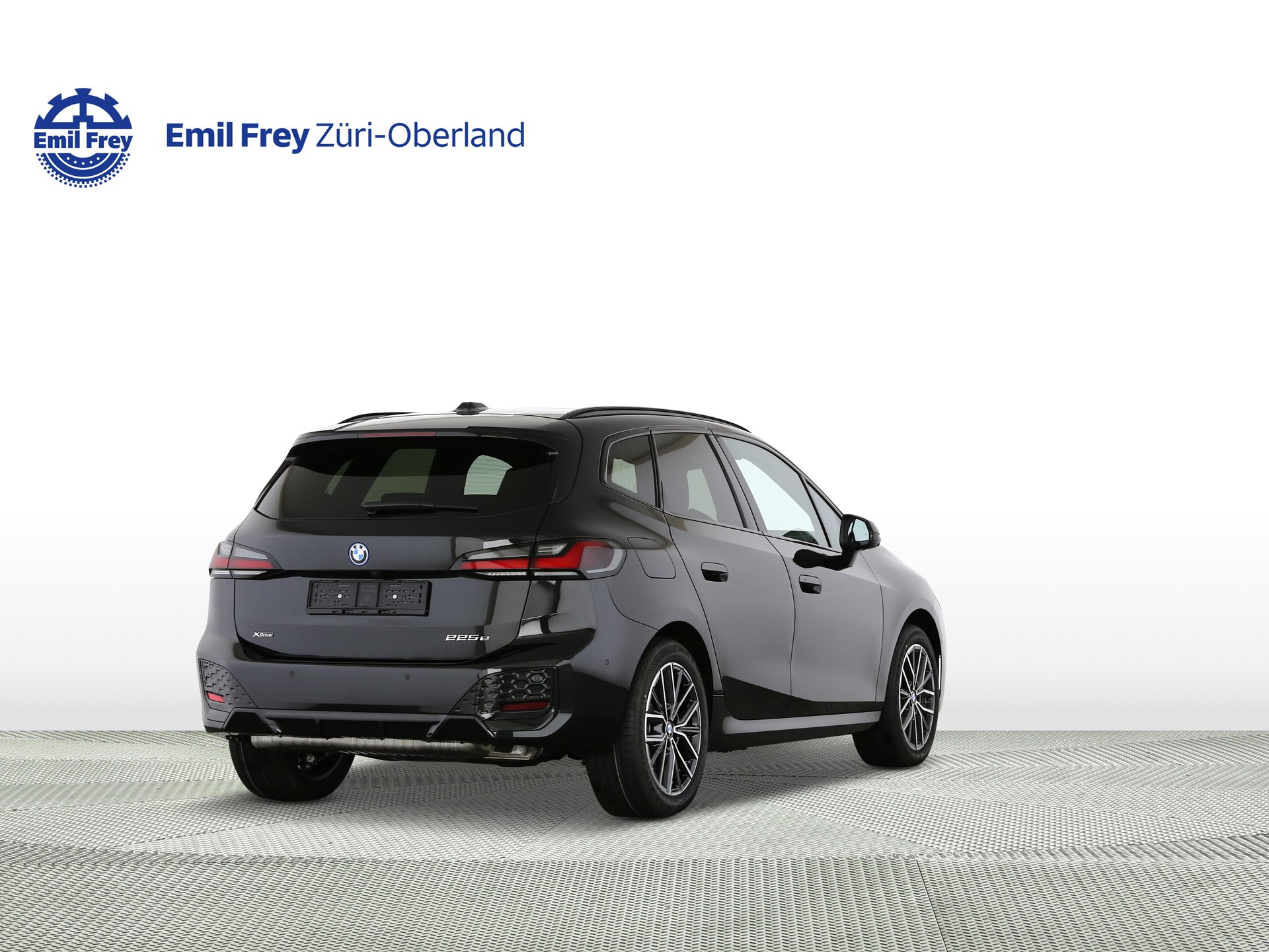 BMW 225e xDrive paddles Active Tourer-showroom-element-2