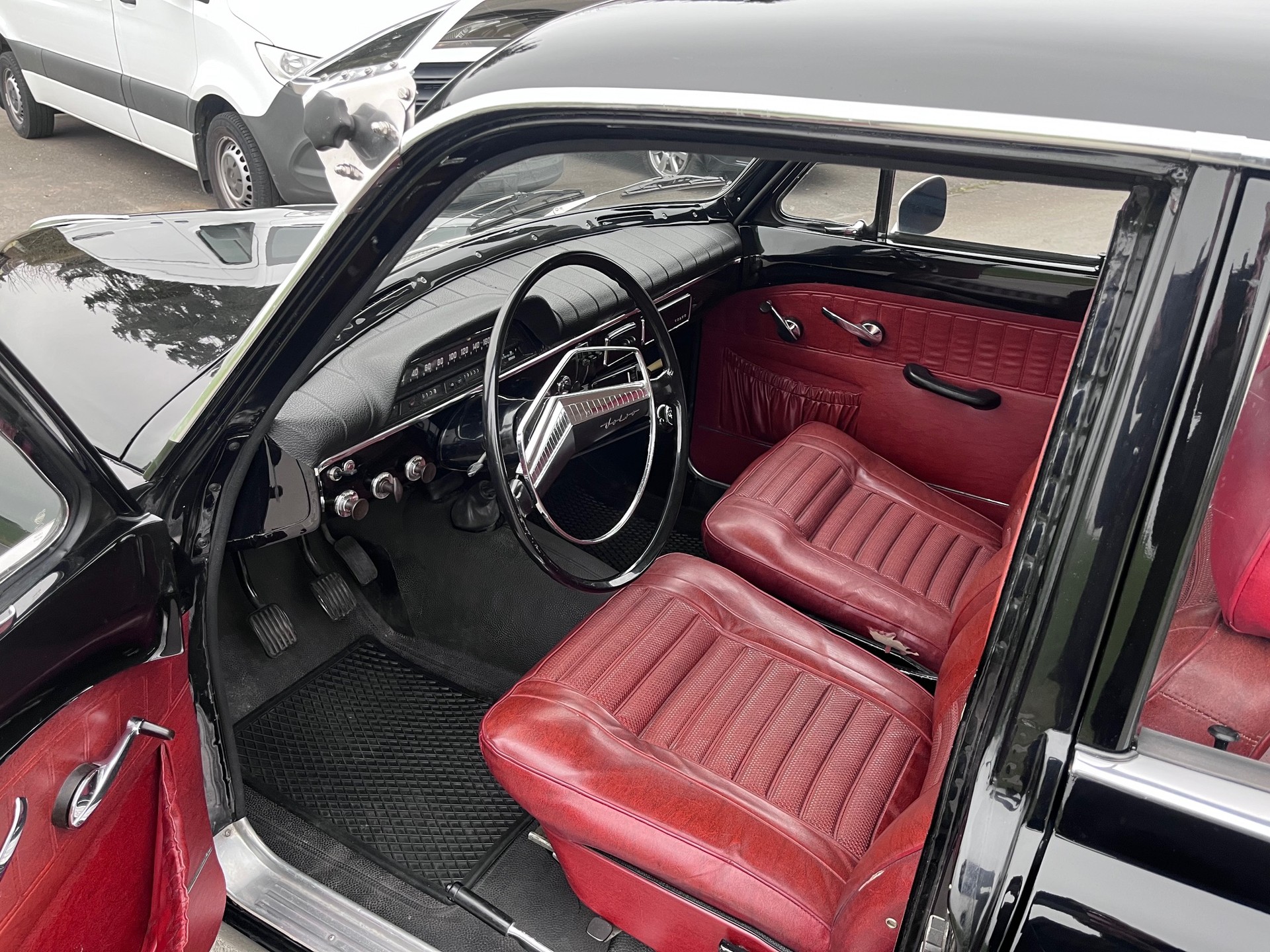 VOLVO 121-image-4
