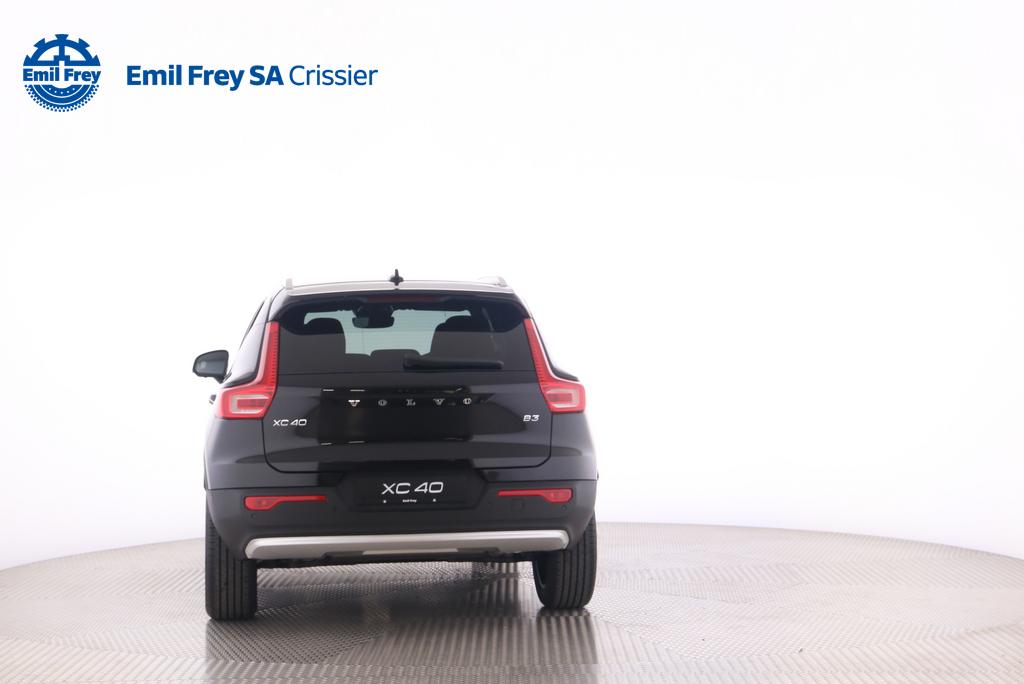 VOLVO XC40 2.0 B3 MH XCITE-image-3