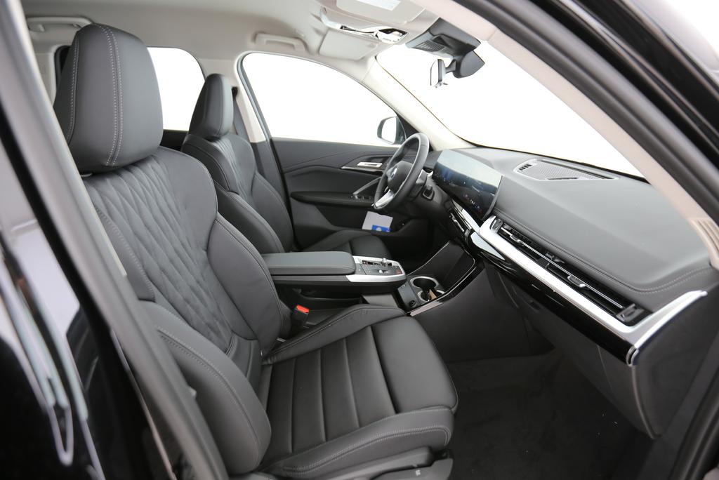 BMW X1 23i xDrive-image-6