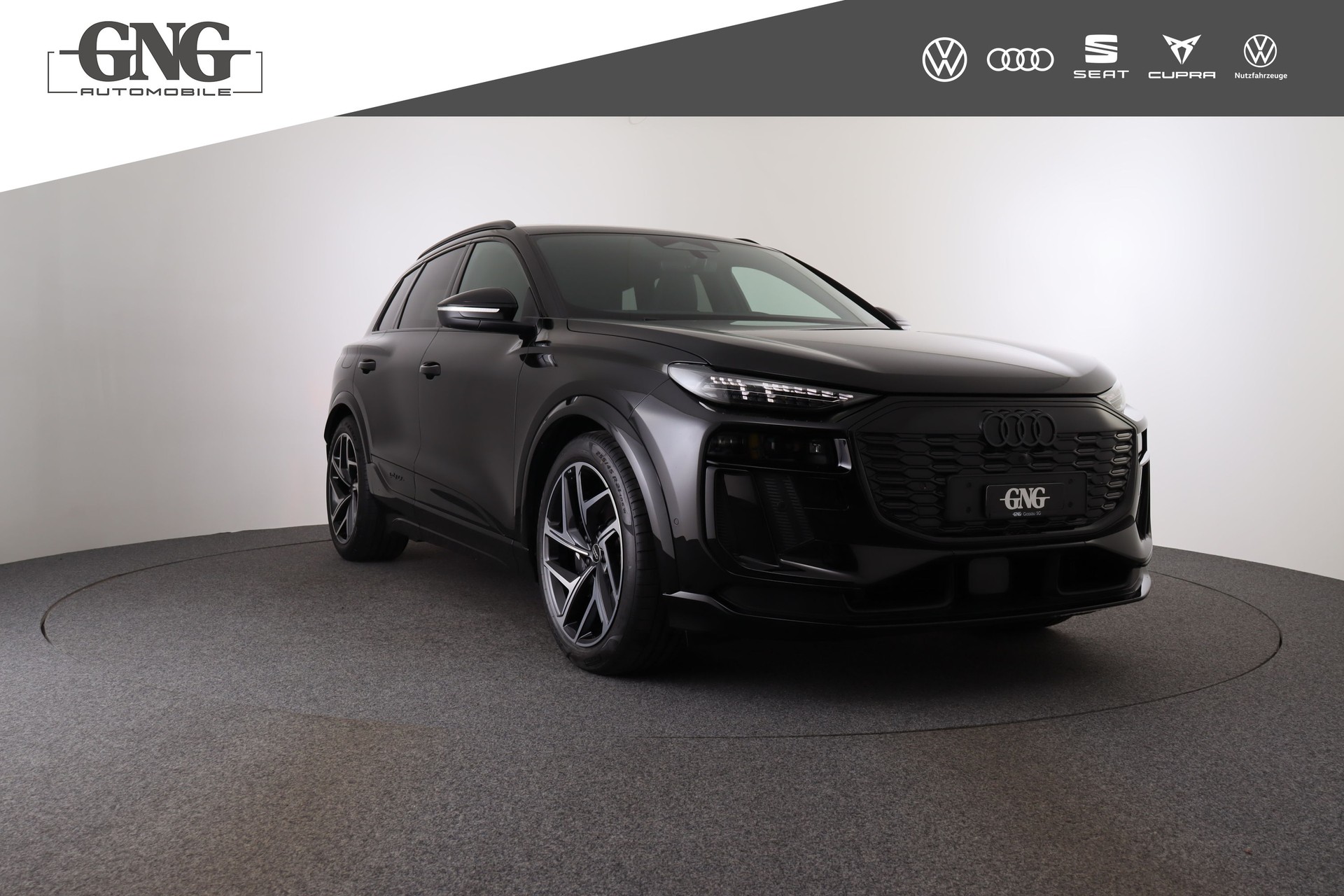 AUDI SQ6 e-tron quattro-image-5