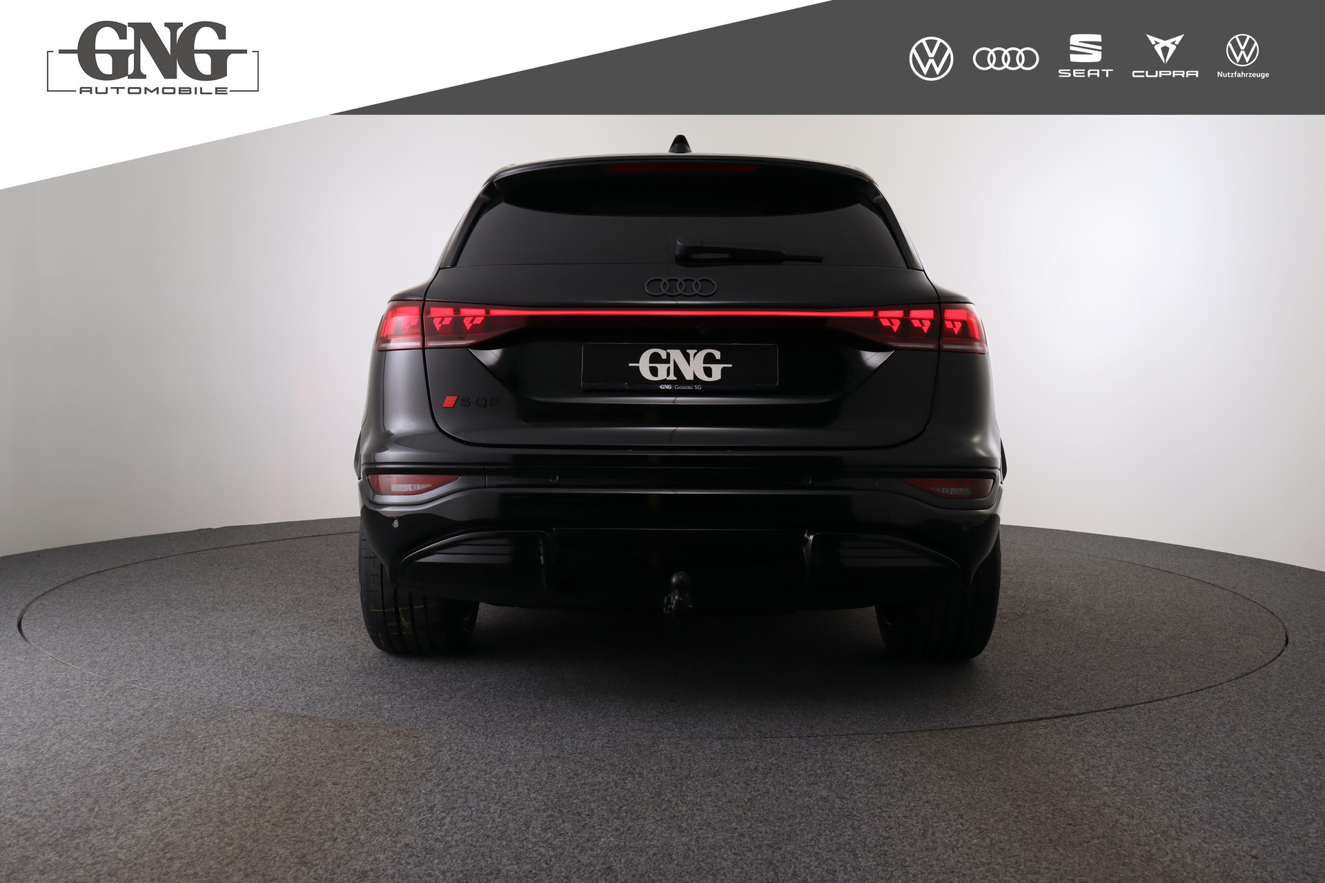 AUDI SQ6 e-tron quattro-image-3
