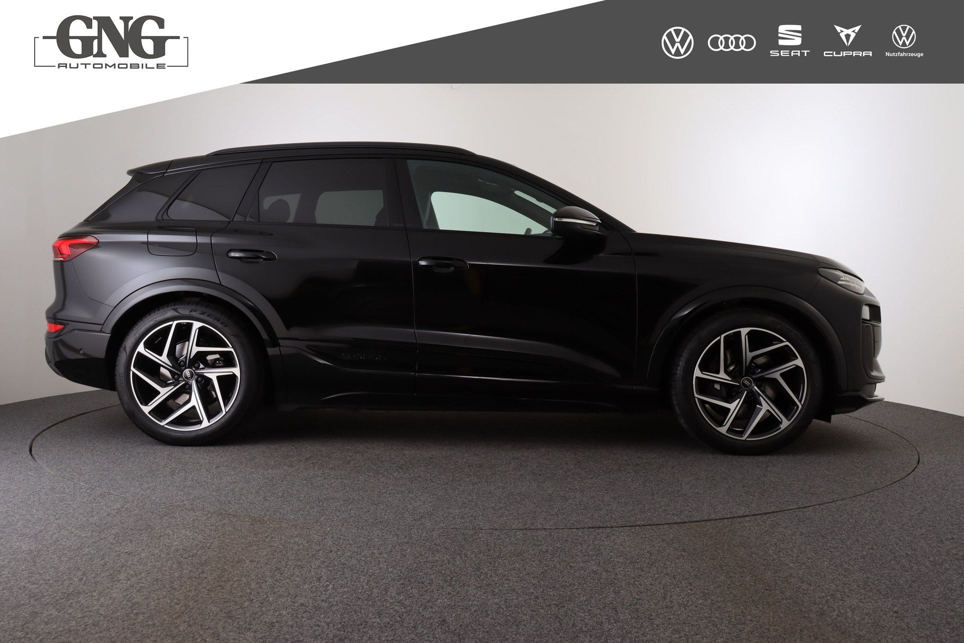 AUDI SQ6 e-tron quattro-image-4