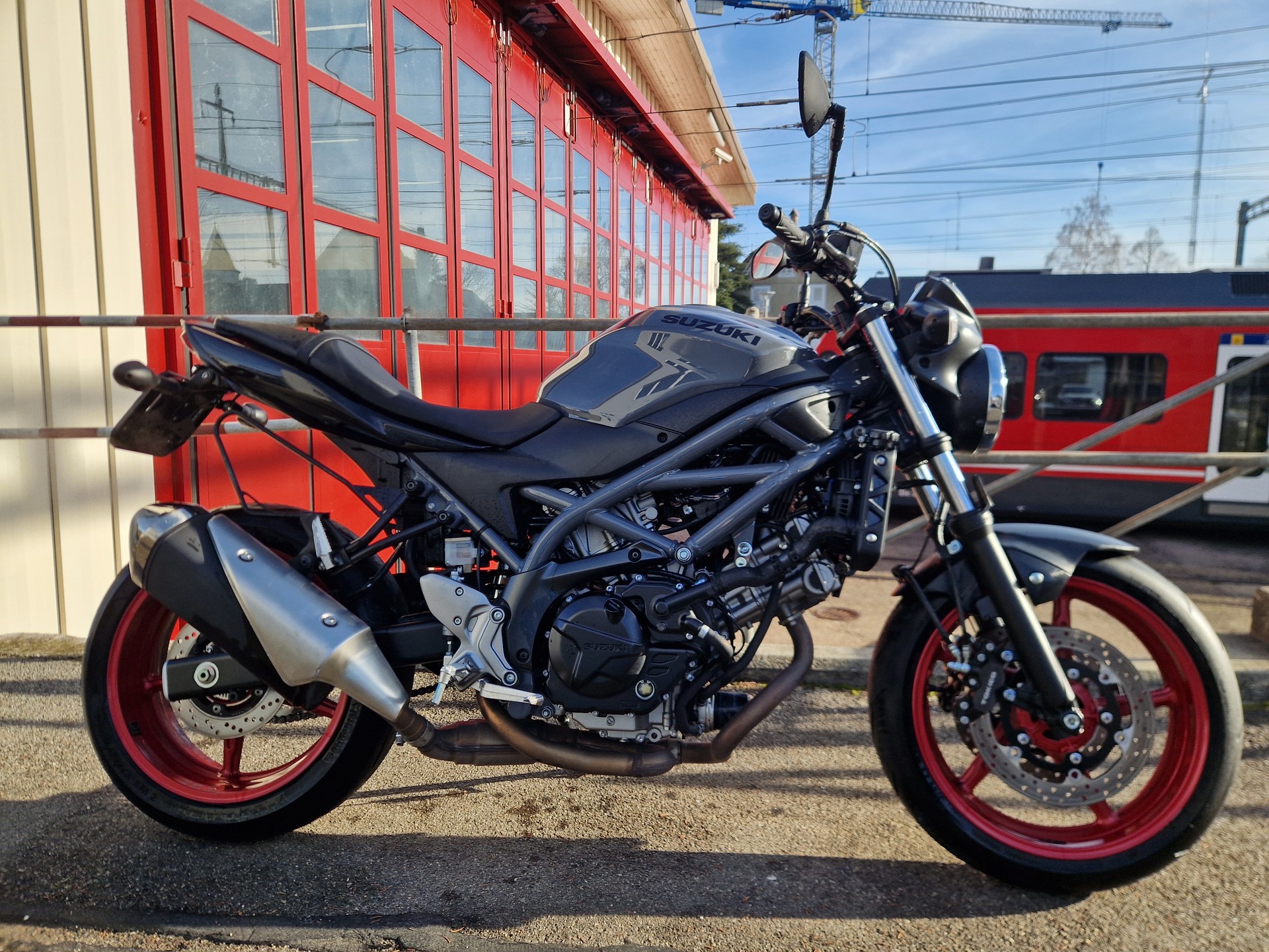 SUZUKI SV 650 Custom (35kW)