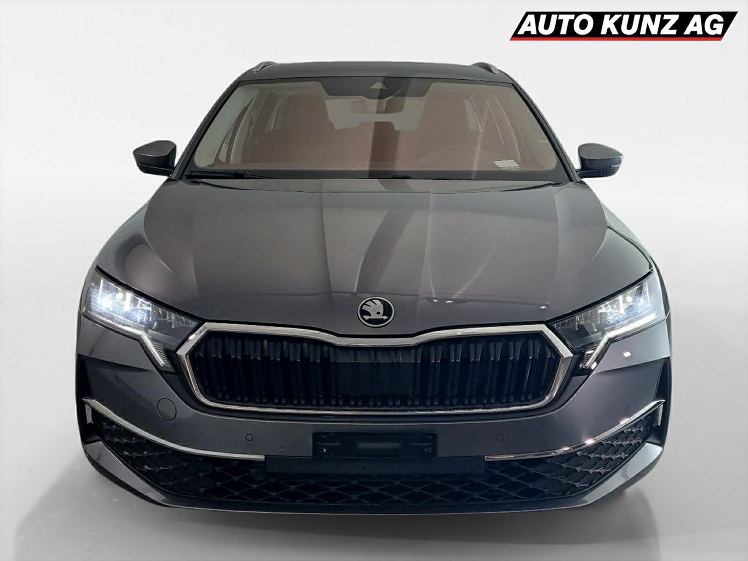 SKODA Octavia Combi 1.5 TSI mHEV DSG Selection-image-2