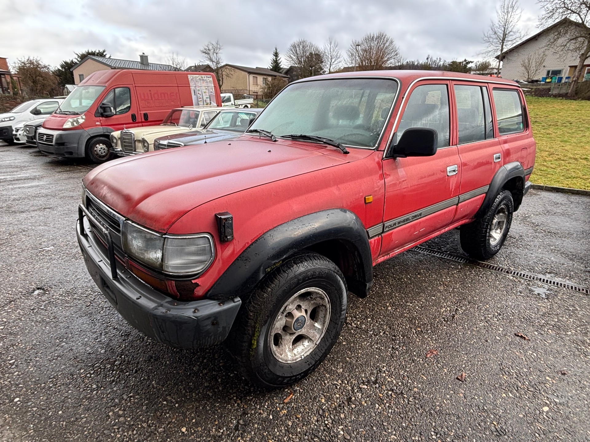 TOYOTA LAND CRUISER-image-0