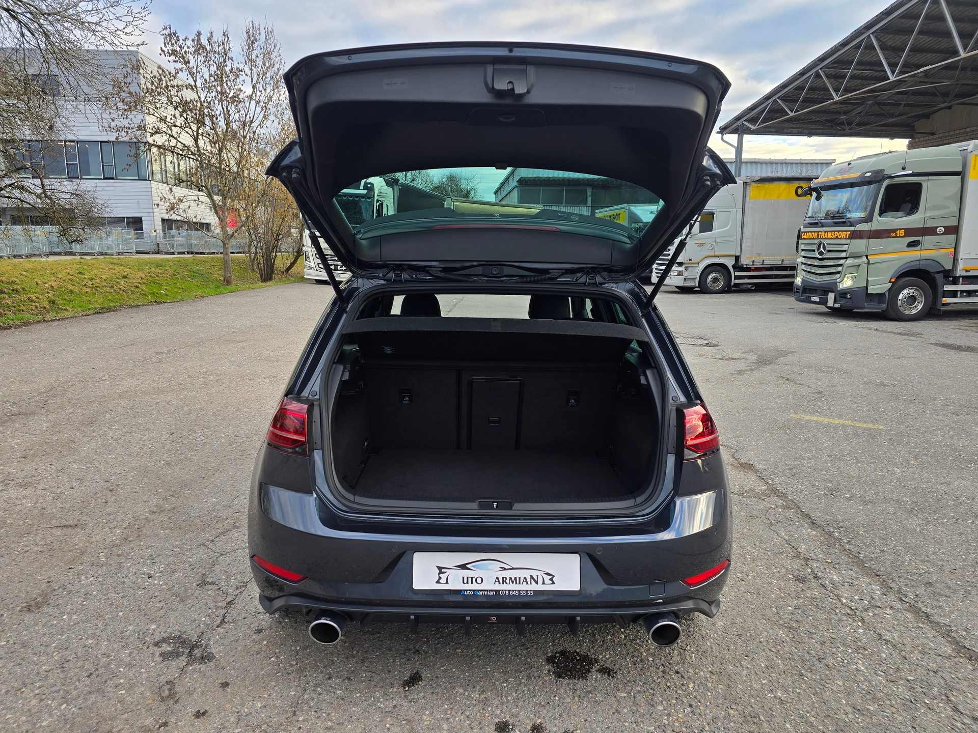 VW Golf 2.0 TSI GTI Performance-image-6