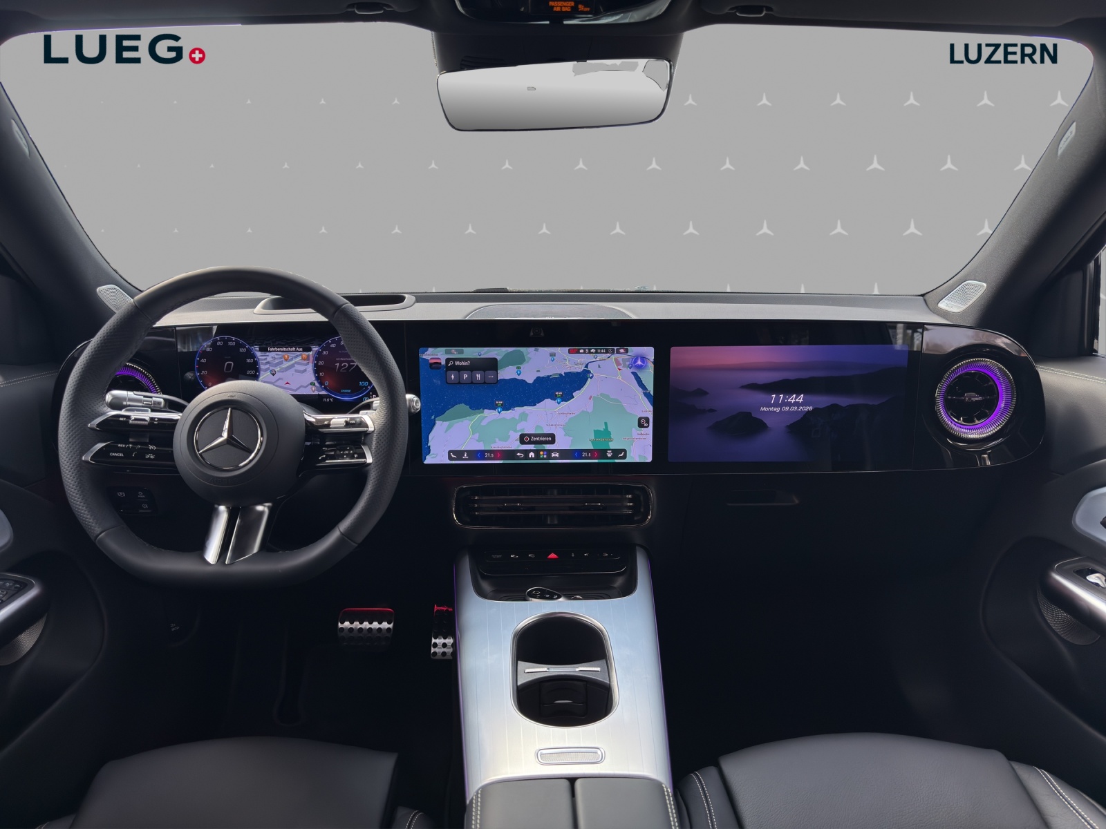 MERCEDES-BENZ GLB 350 4MATIC with EQ Technology-image-10