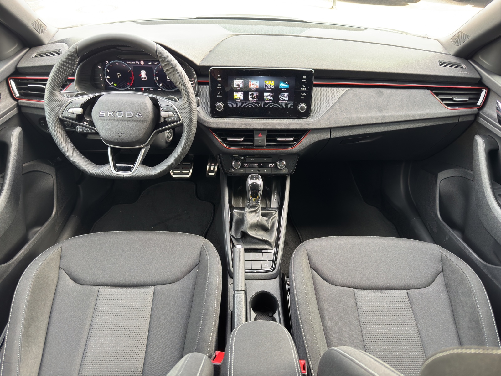 SKODA Scala 1.0 TSI Dynamic DSG-image-7