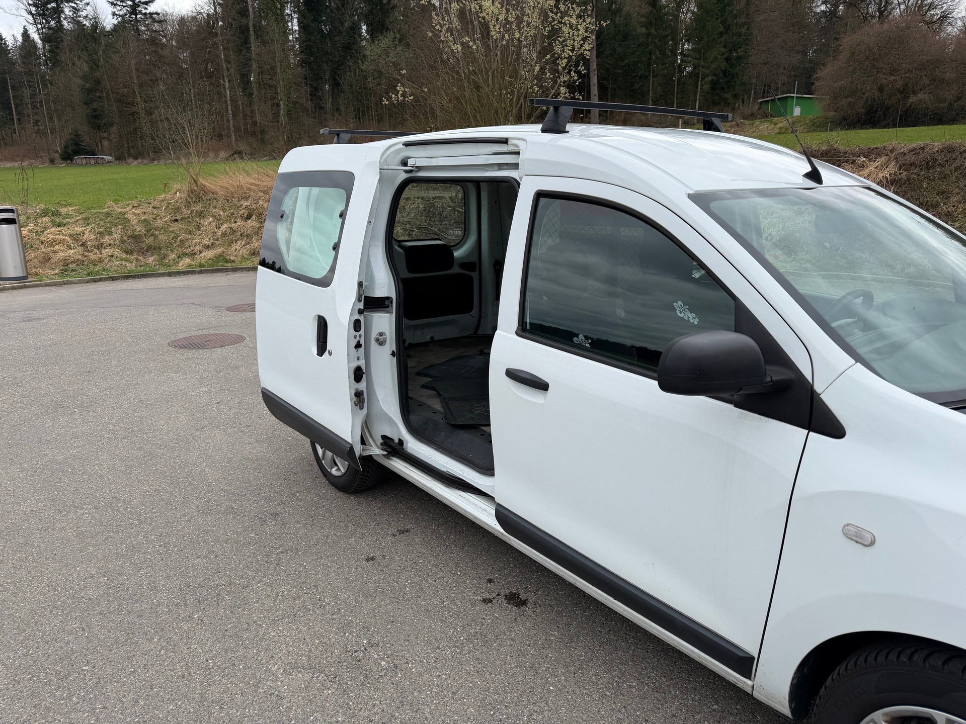DACIA Dokker Van dCi 95 Unlimited-image-4