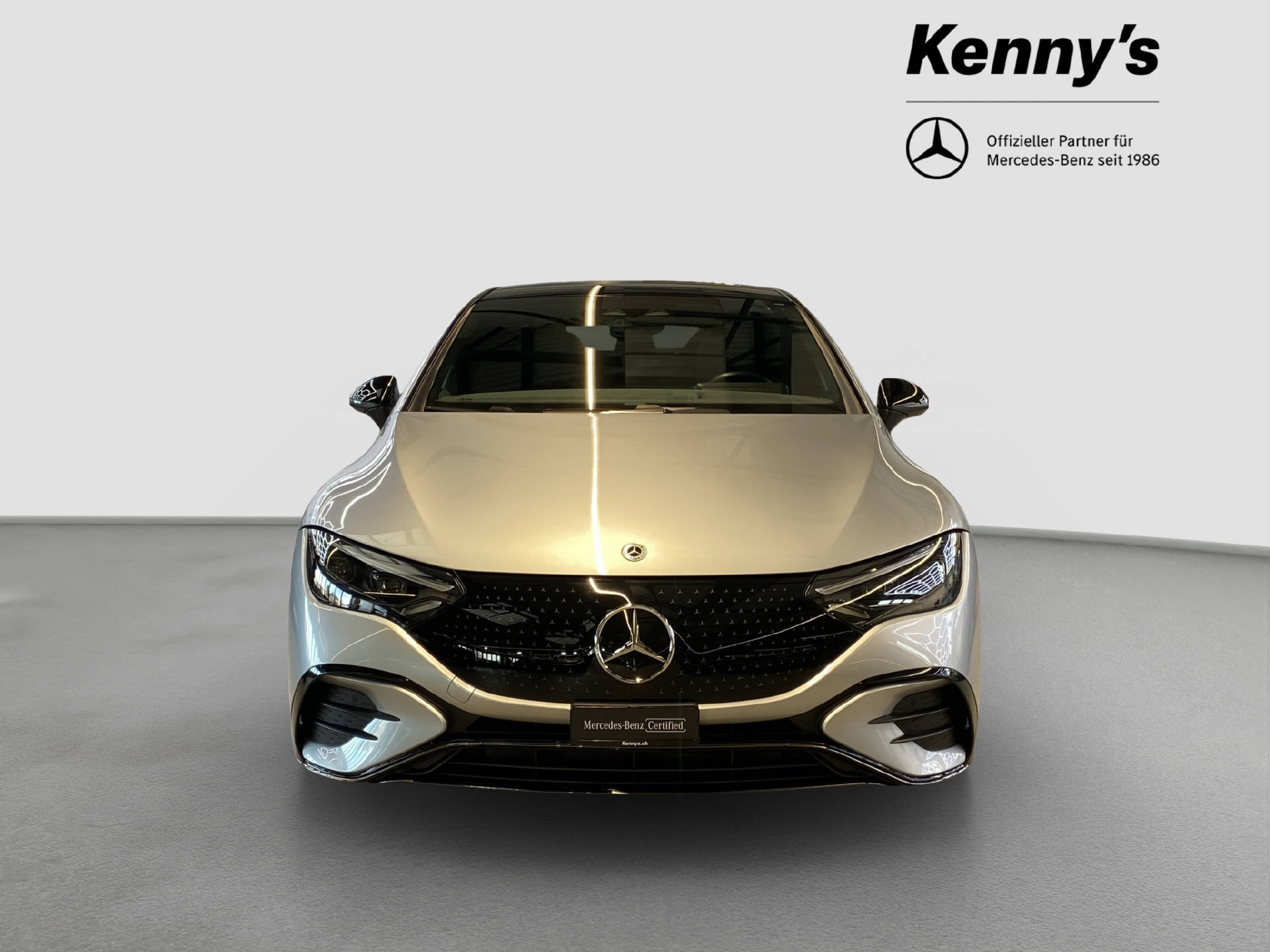 MERCEDES-BENZ EQE 350 Executive Edition AMG Line 4MATIC-image-1