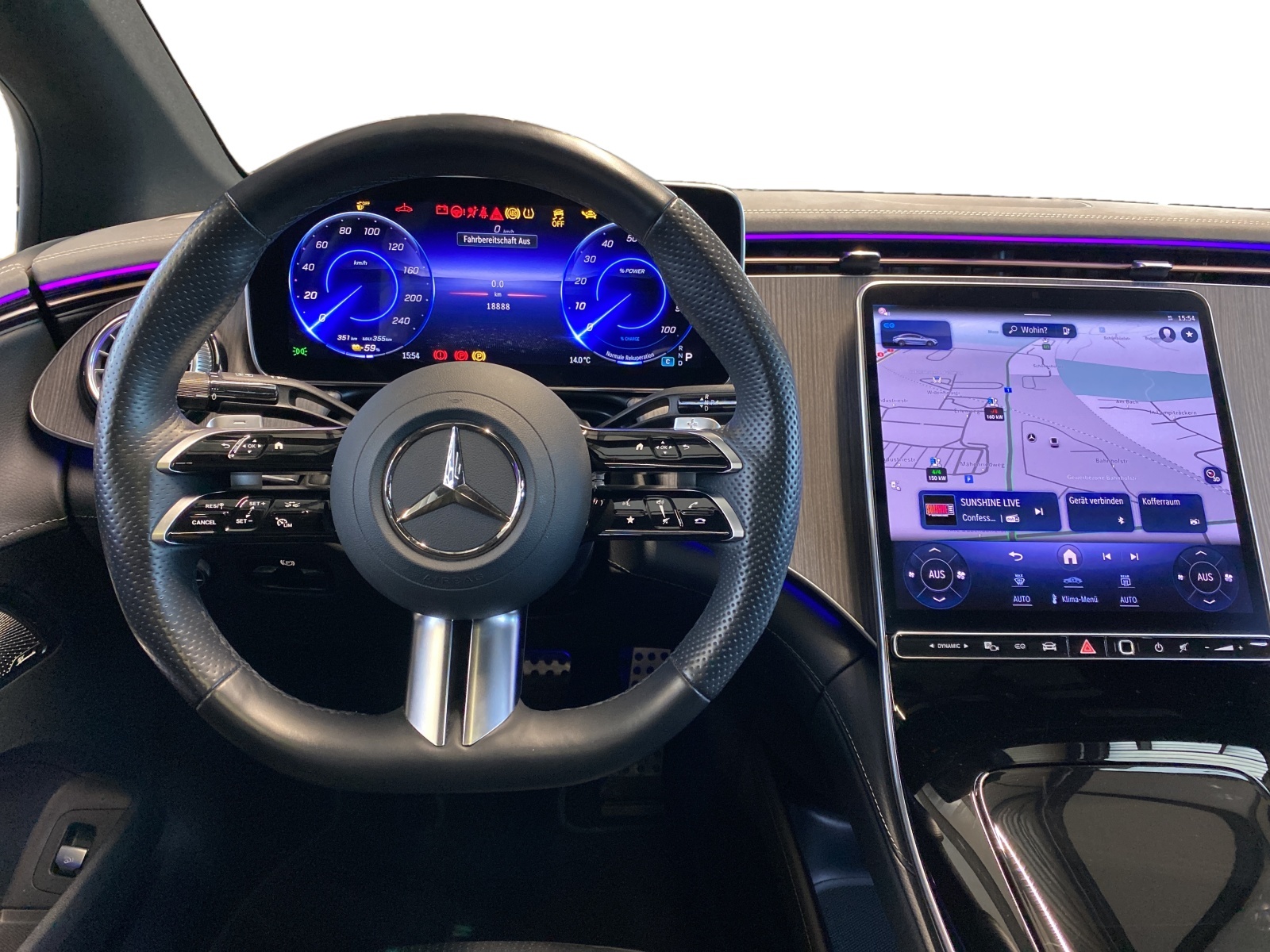 MERCEDES-BENZ EQE 350 Executive Edition AMG Line 4MATIC-image-12