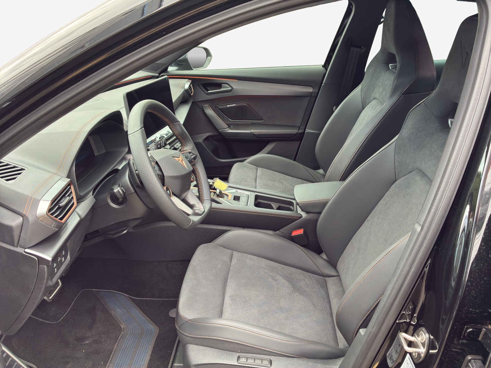 CUPRA Formentor 1.5 e-HYBRID pHEV Prime Edition VZ DSG-image-6
