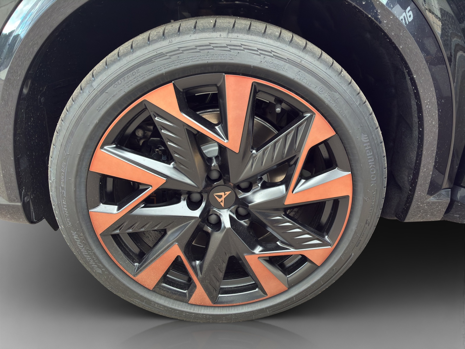CUPRA Formentor 1.5 e-HYBRID pHEV Prime Edition VZ DSG-image-12